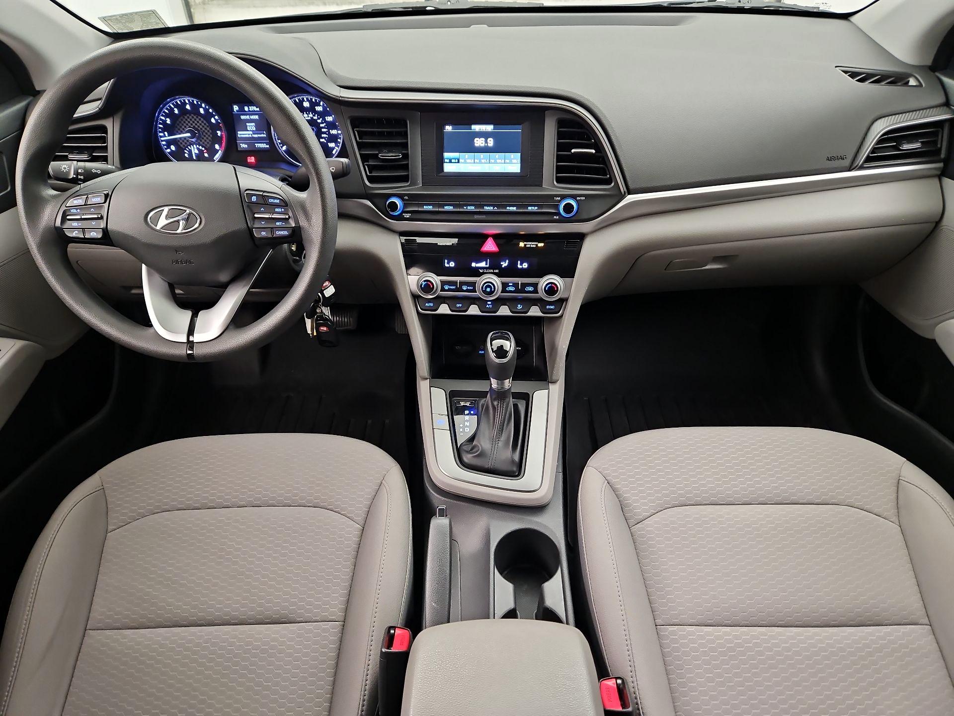 Thumbnail: 2020 Hyundai Elantra - 9