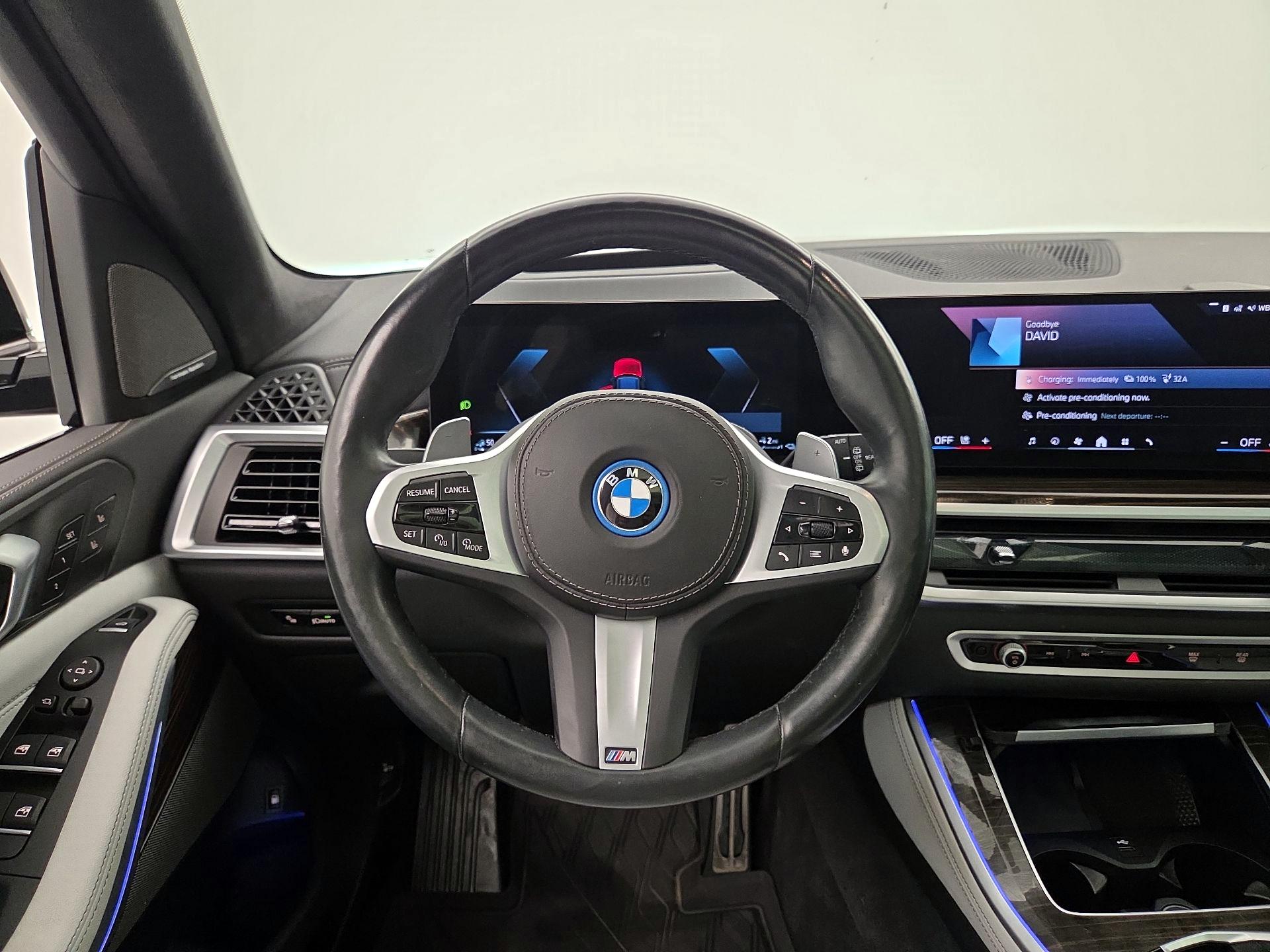 Thumbnail: 2025 BMW X5 - 10
