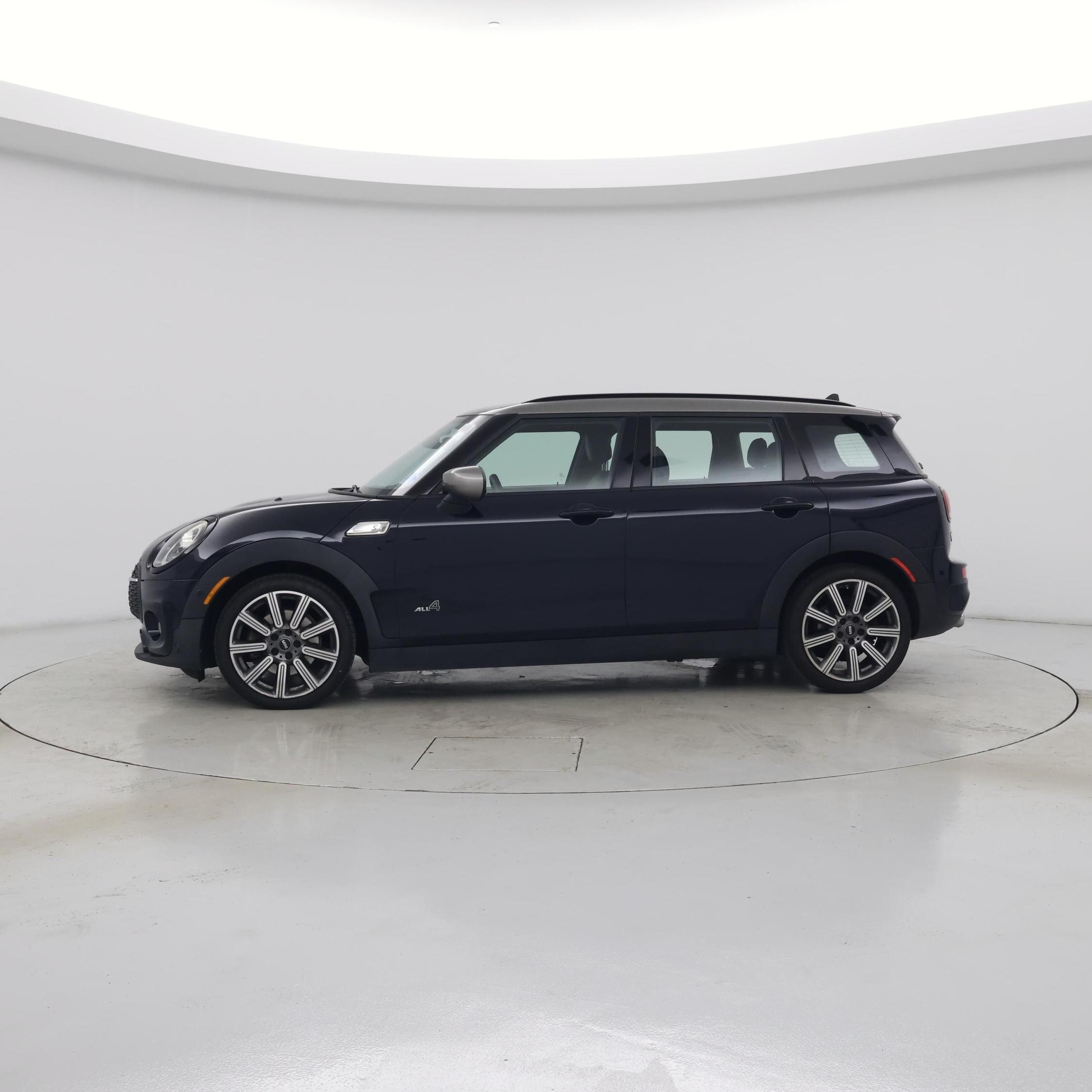 Thumbnail: 2020 MINI Cooper Clubman - 3