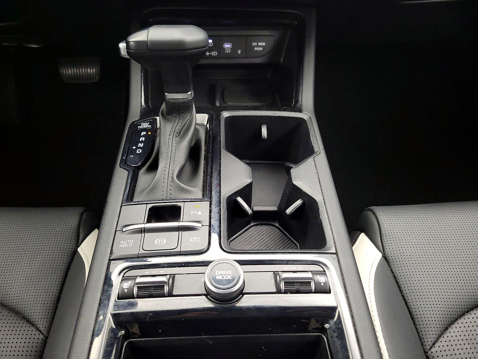 2025 Kia K5 GT-Line - Photo 19
