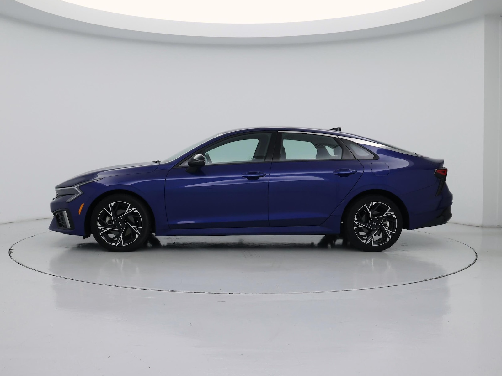 2025 Kia K5 GT-Line - Photo 4