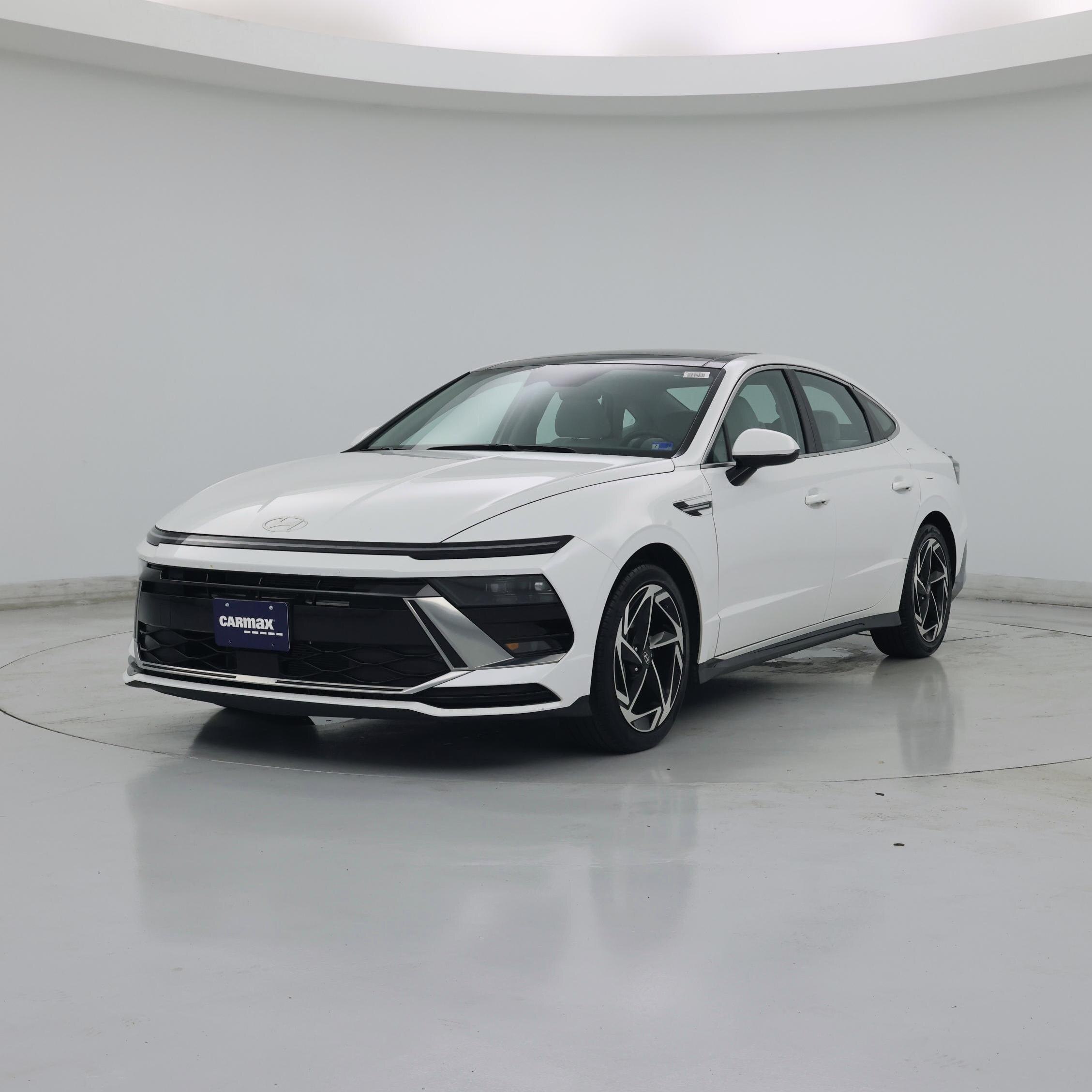 Thumbnail: 2024 Hyundai Sonata - 4