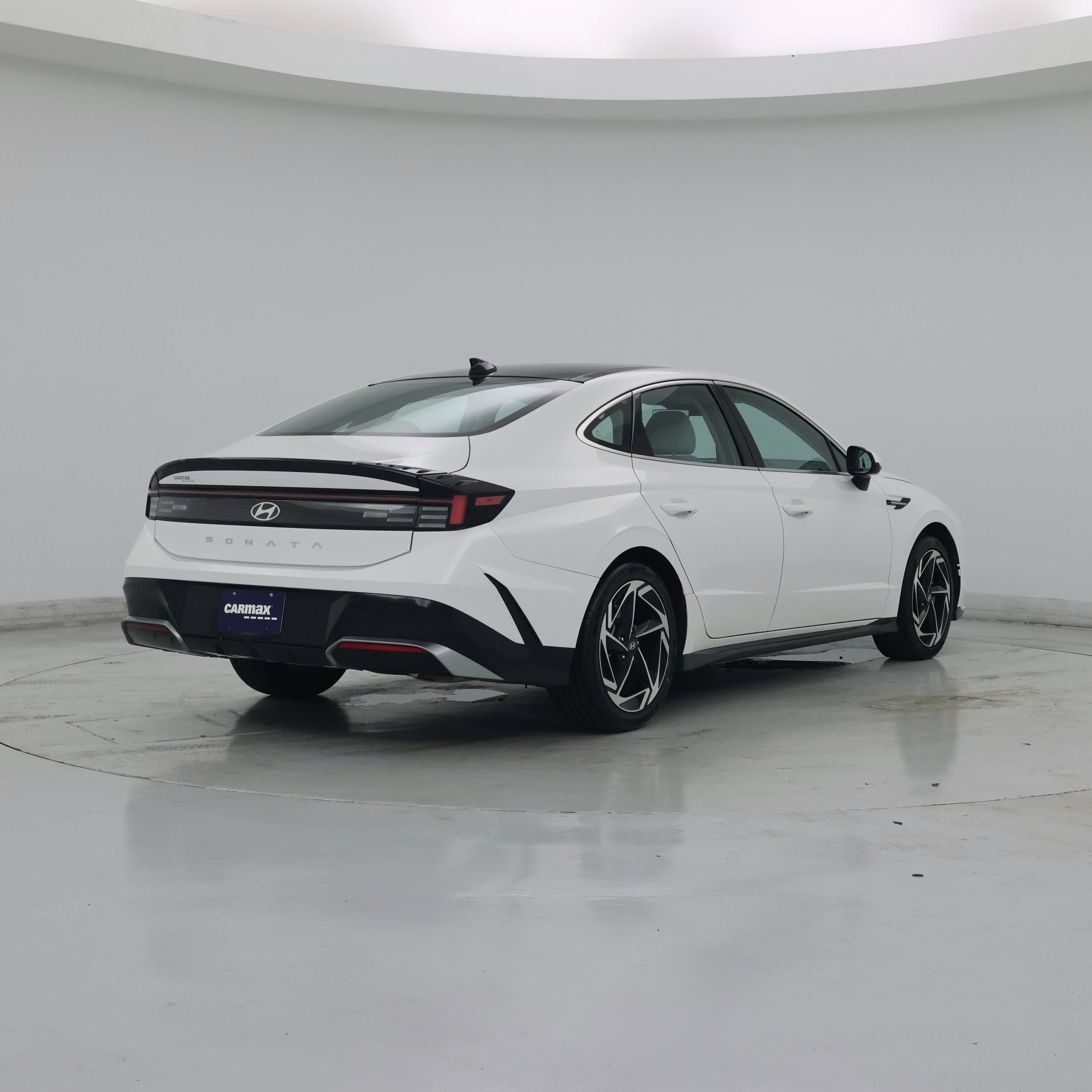 Thumbnail: 2024 Hyundai Sonata - 8