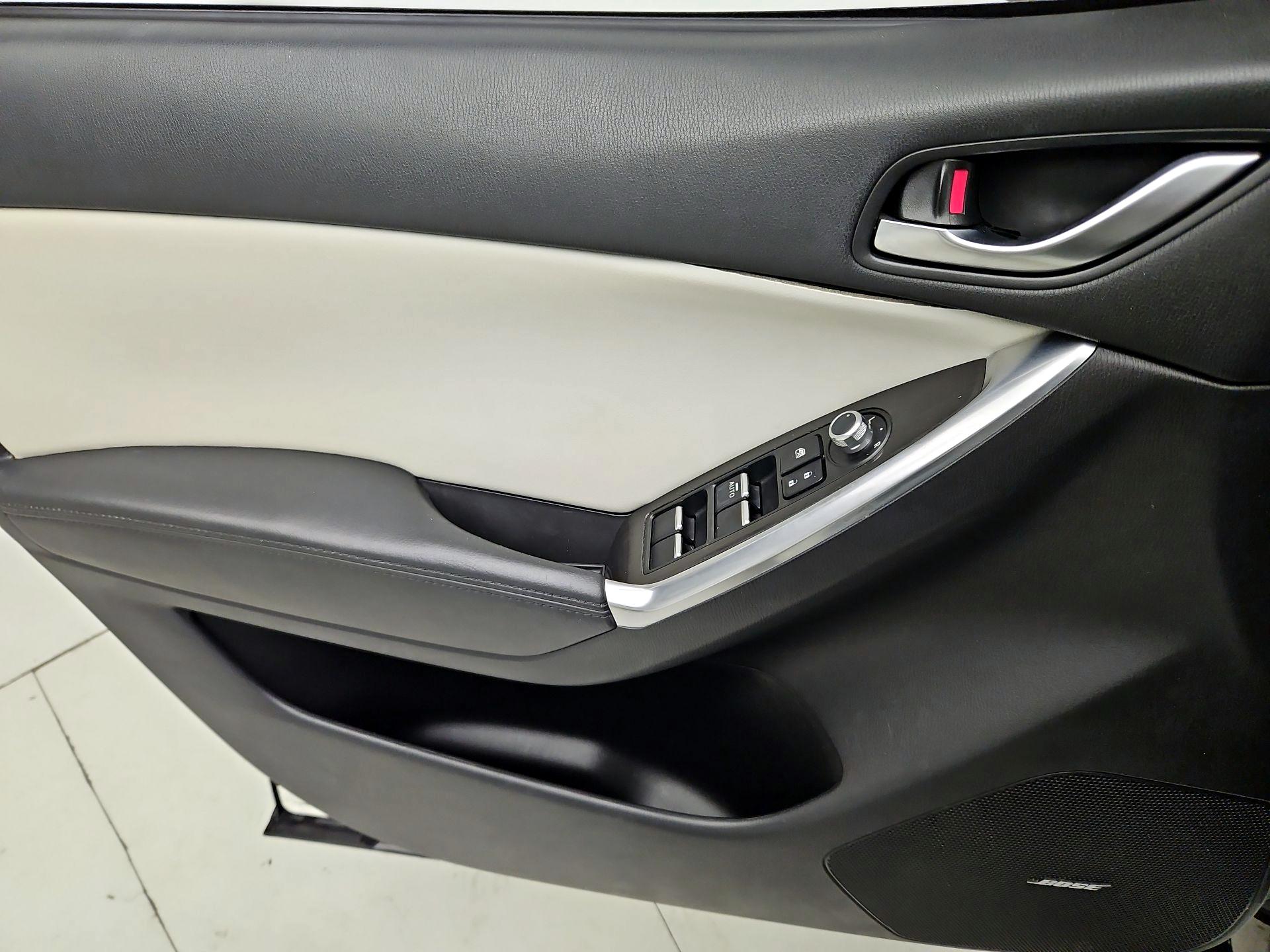 Thumbnail: 2016 Mazda CX-5 - 12