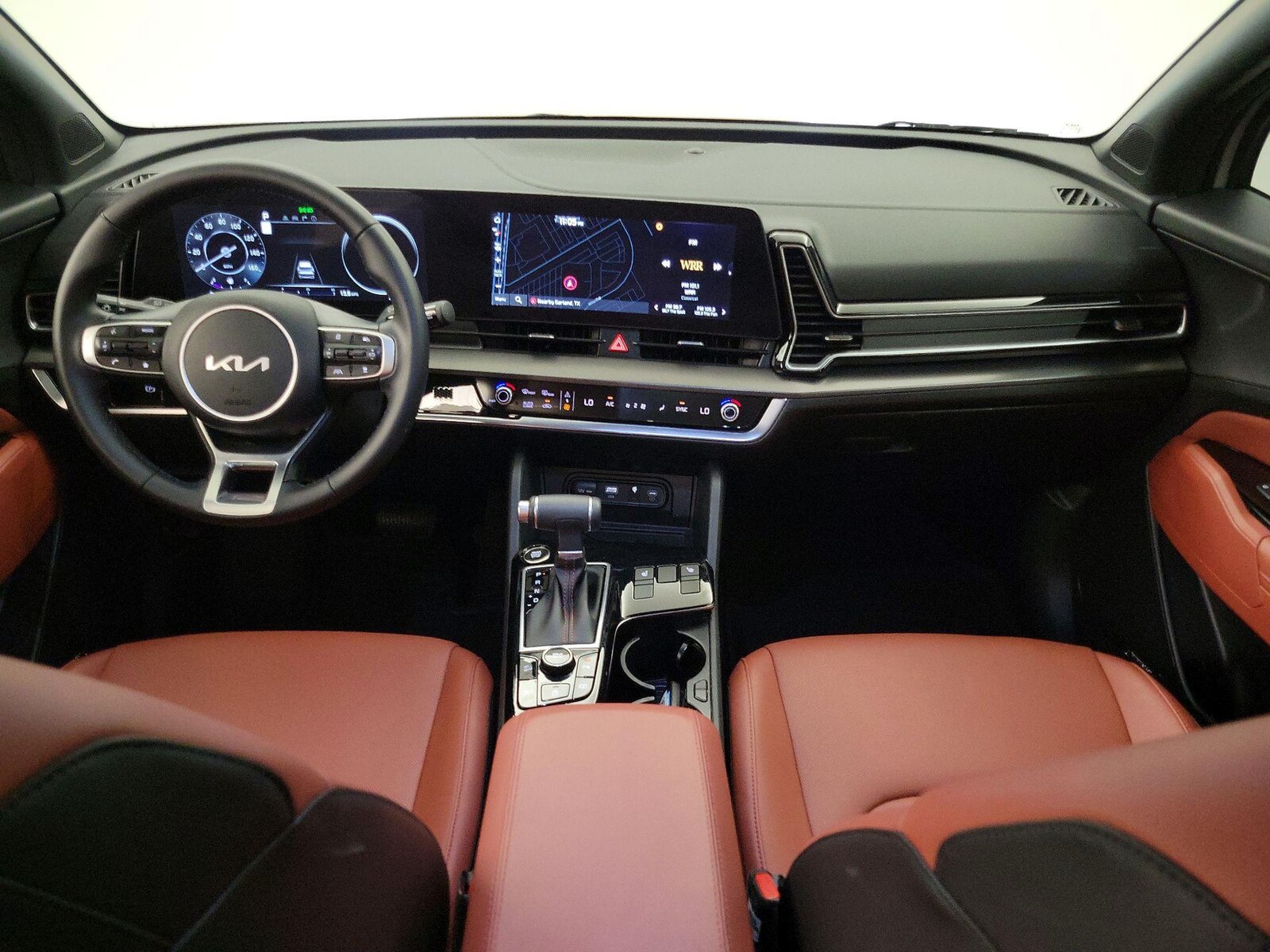 2025 Kia Sportage SX - Photo 10