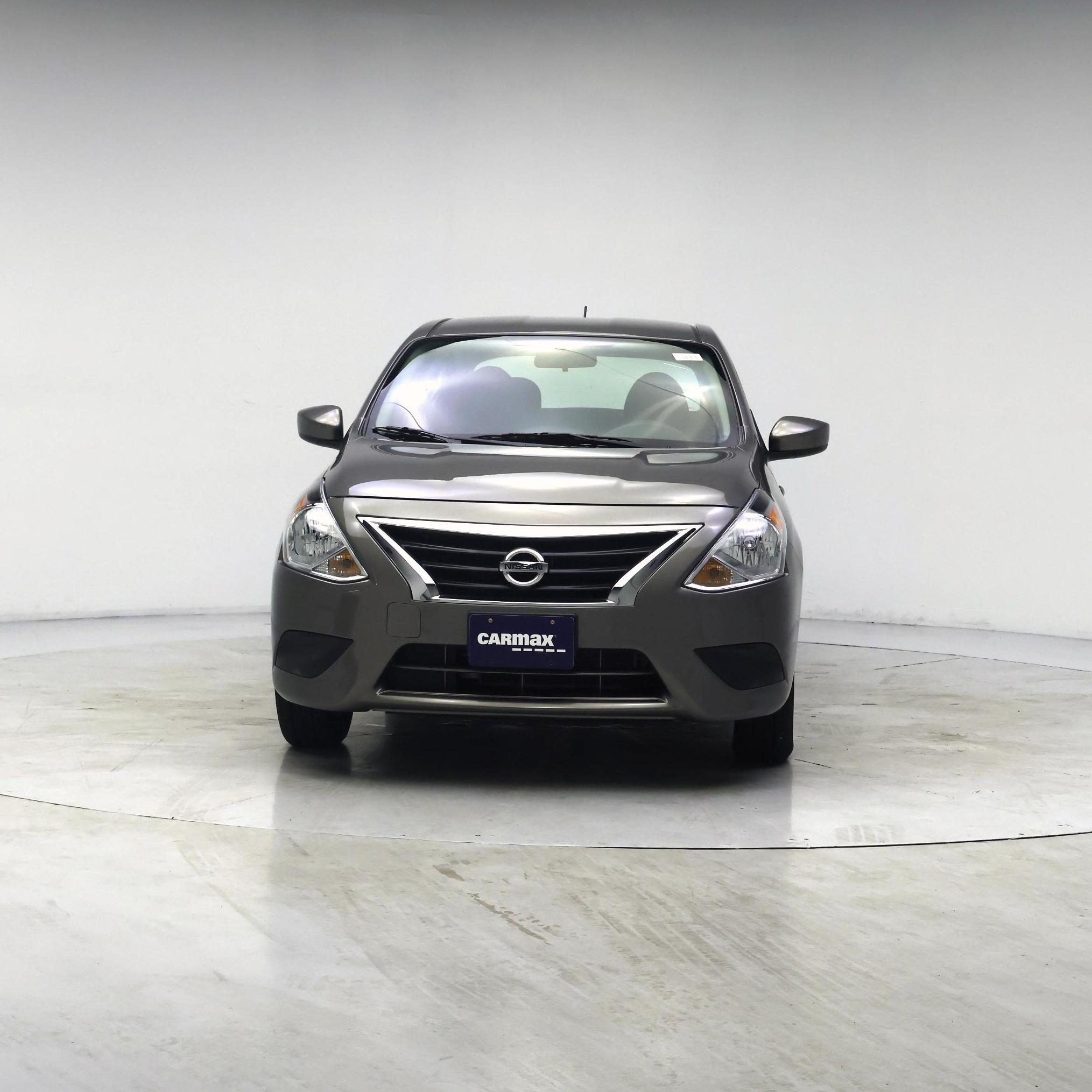 Thumbnail: 2017 Nissan Versa - 5