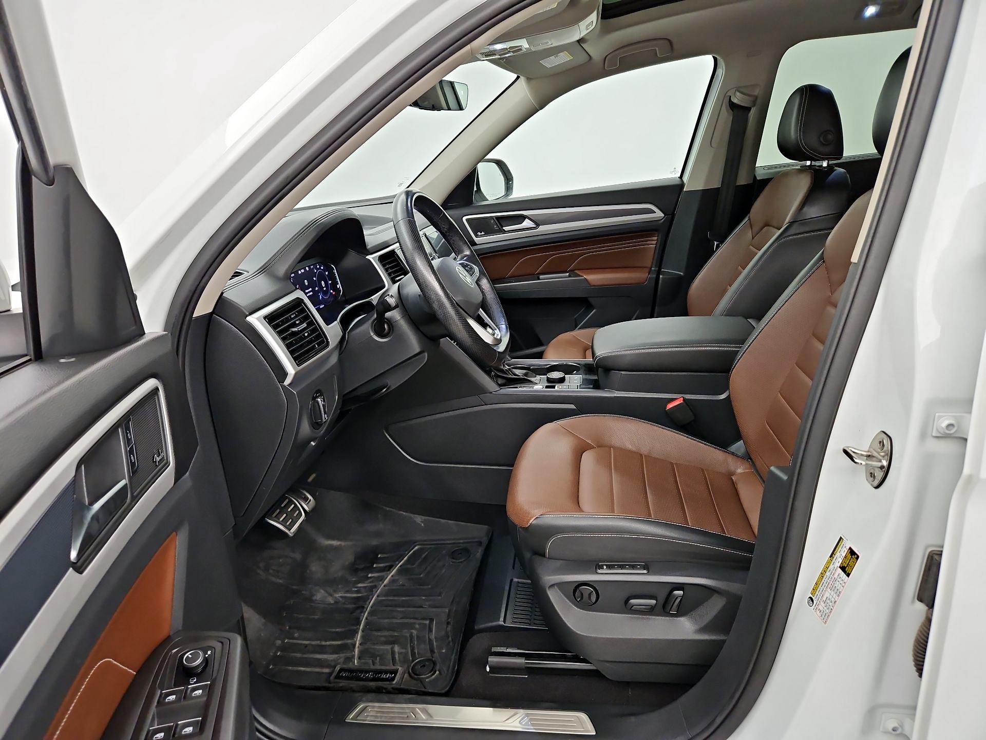 Thumbnail: 2022 Volkswagen Atlas - 11