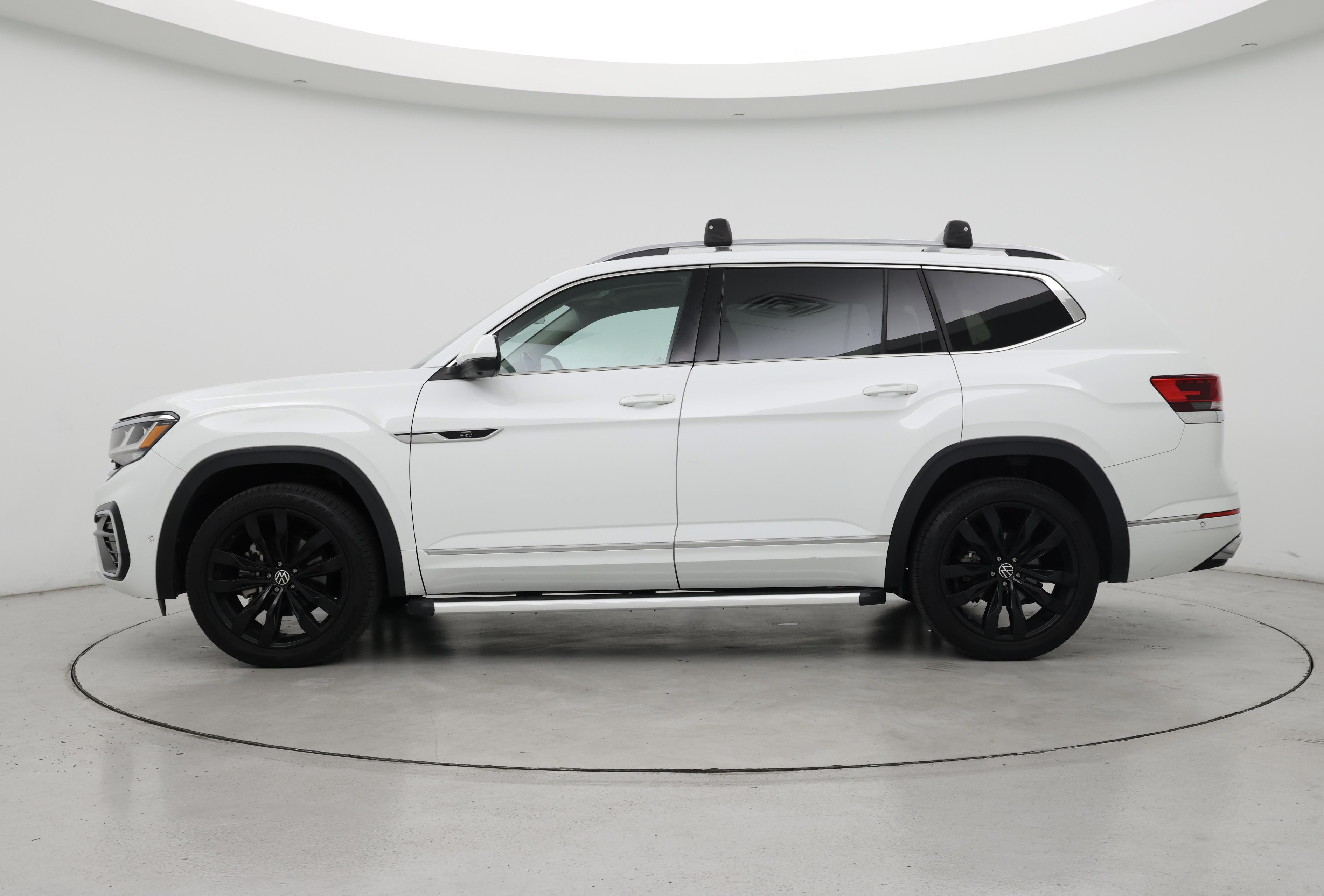 Thumbnail: 2022 Volkswagen Atlas - 3