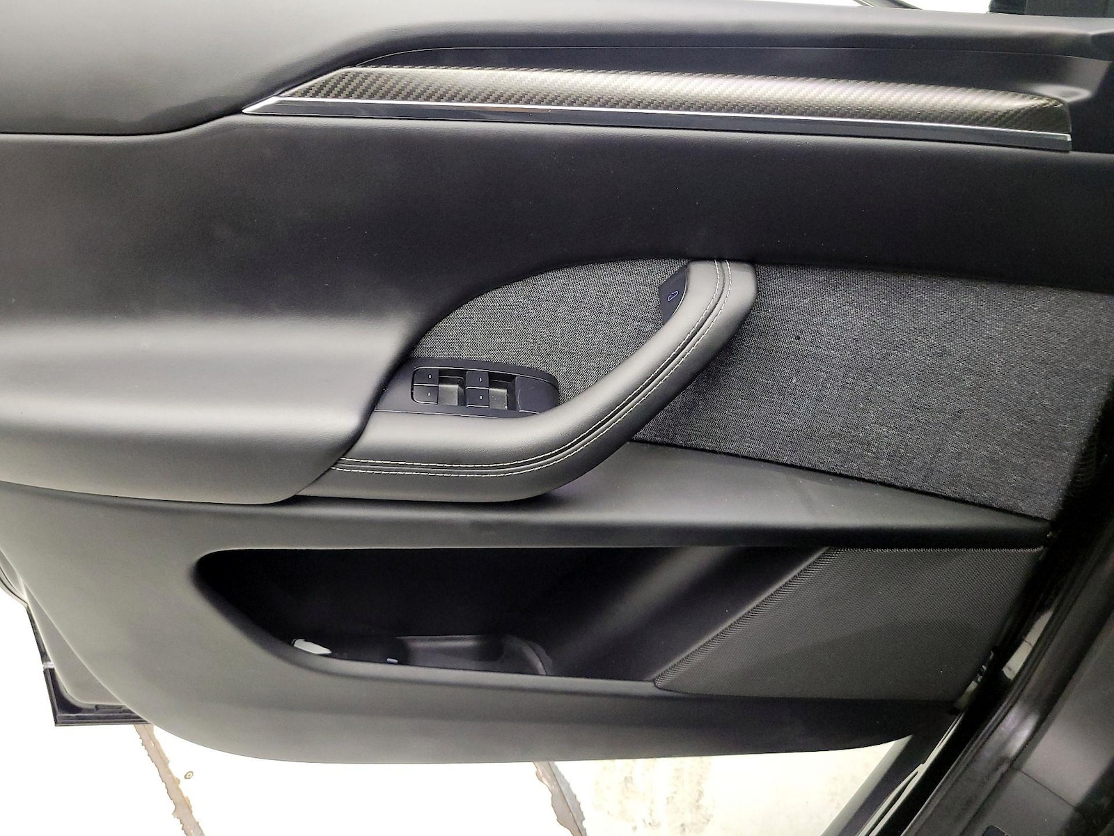 2023 Tesla Model X Plaid - Photo 13