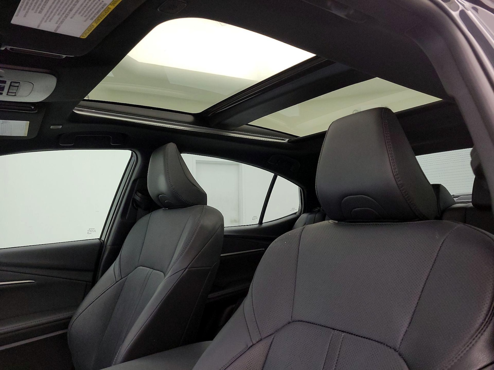 2025 Toyota Camry XSE - Photo 20