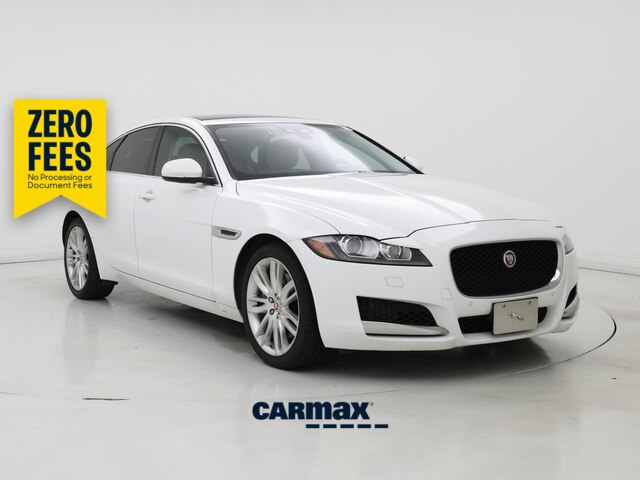 White 2017 Jaguar XF Sedan Rear-Wheel Drive Automatic