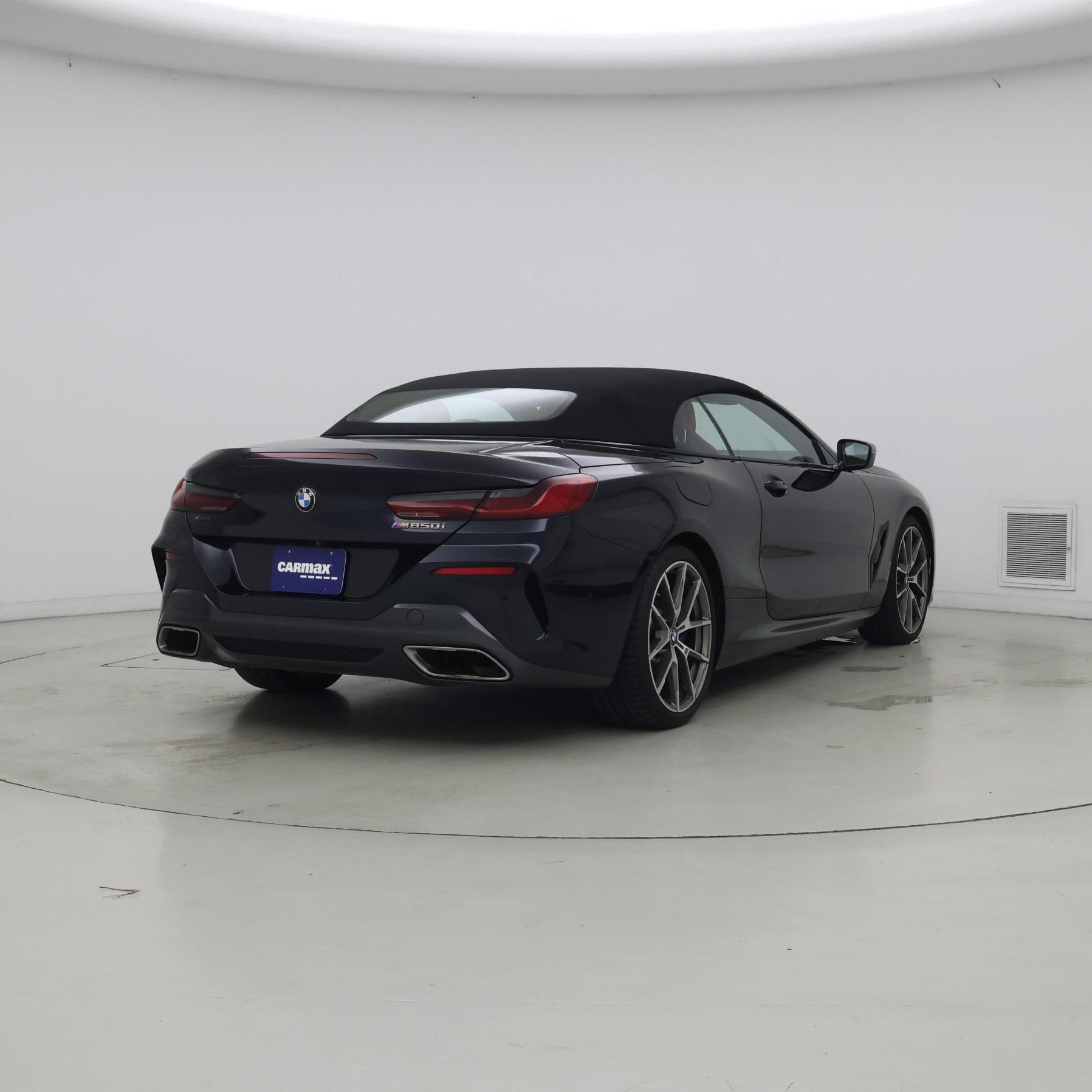 Thumbnail: 2019 BMW 8 Series - 8