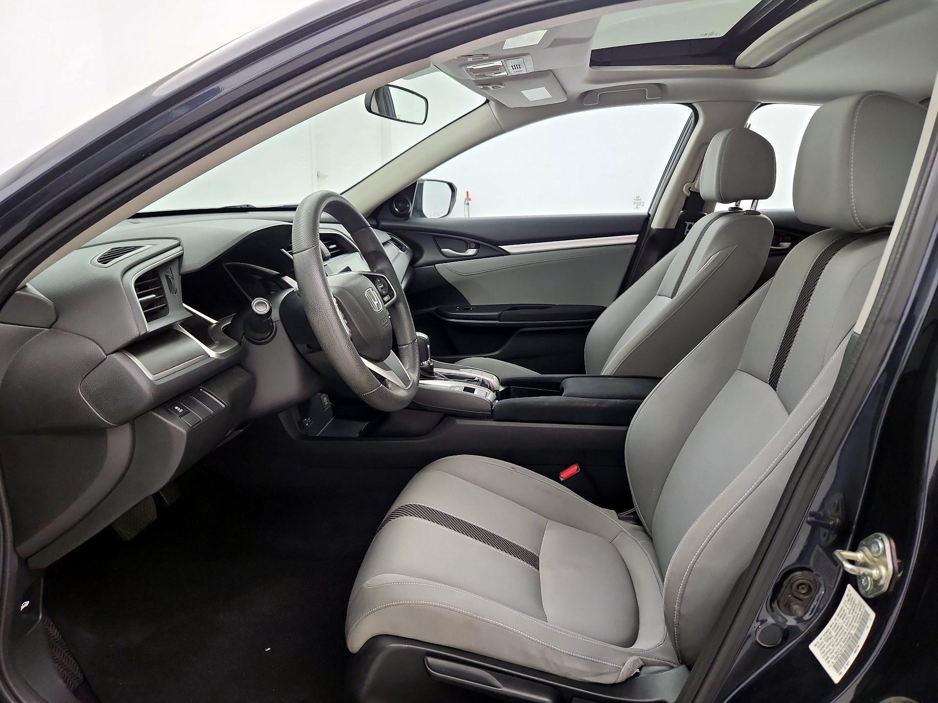 Thumbnail: 2016 Honda Civic - 11