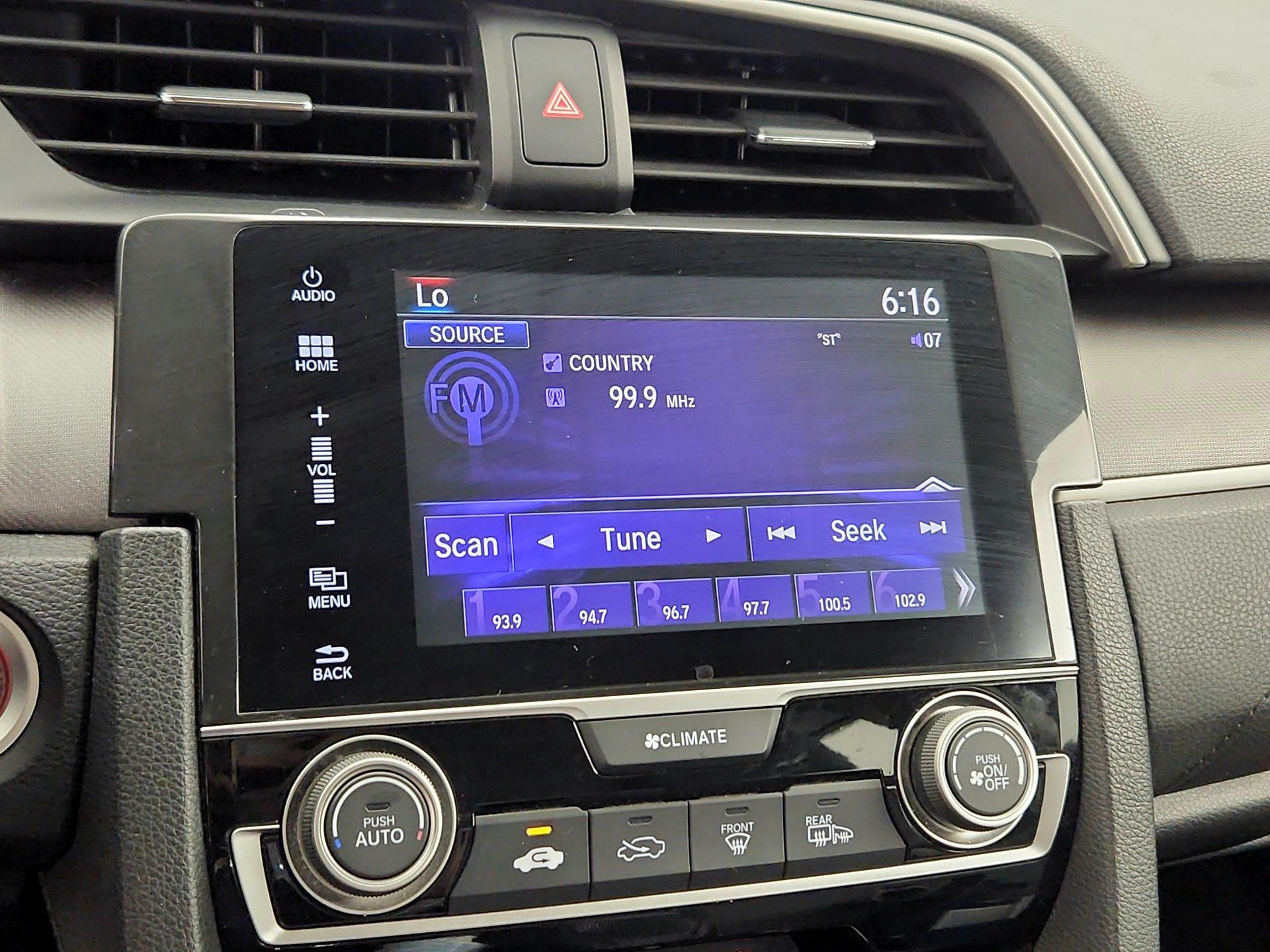 Thumbnail: 2016 Honda Civic - 15