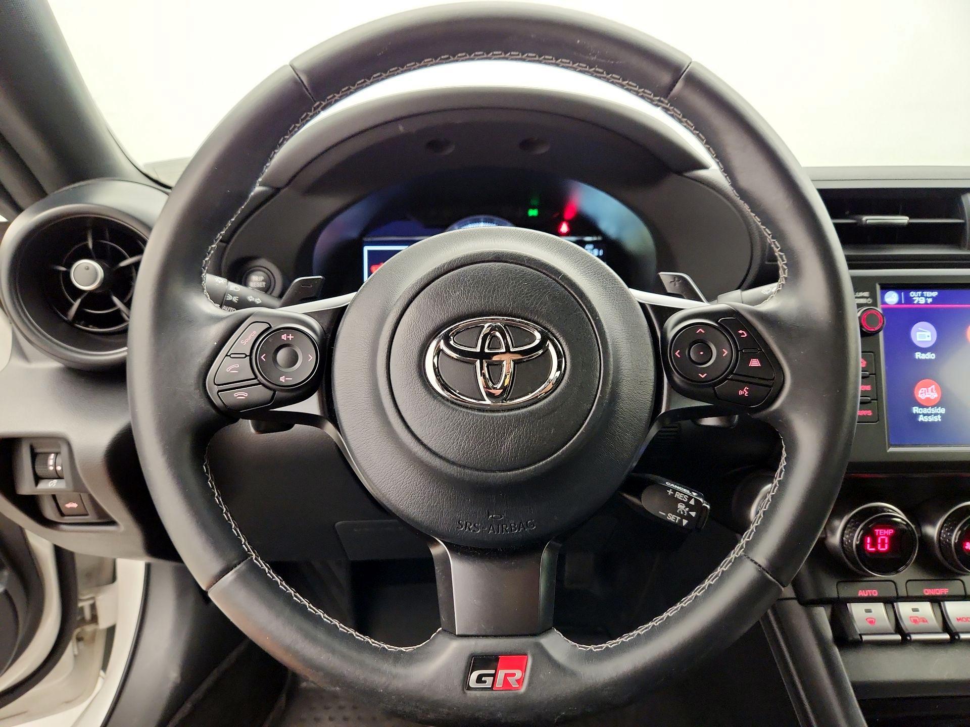 Thumbnail: 2024 Toyota GR86 - 10