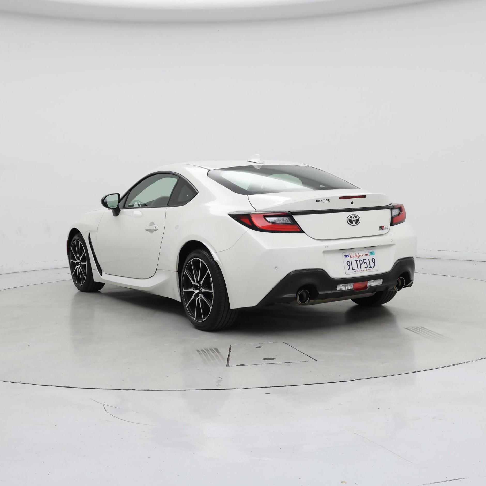 Thumbnail: 2024 Toyota GR86 - 2
