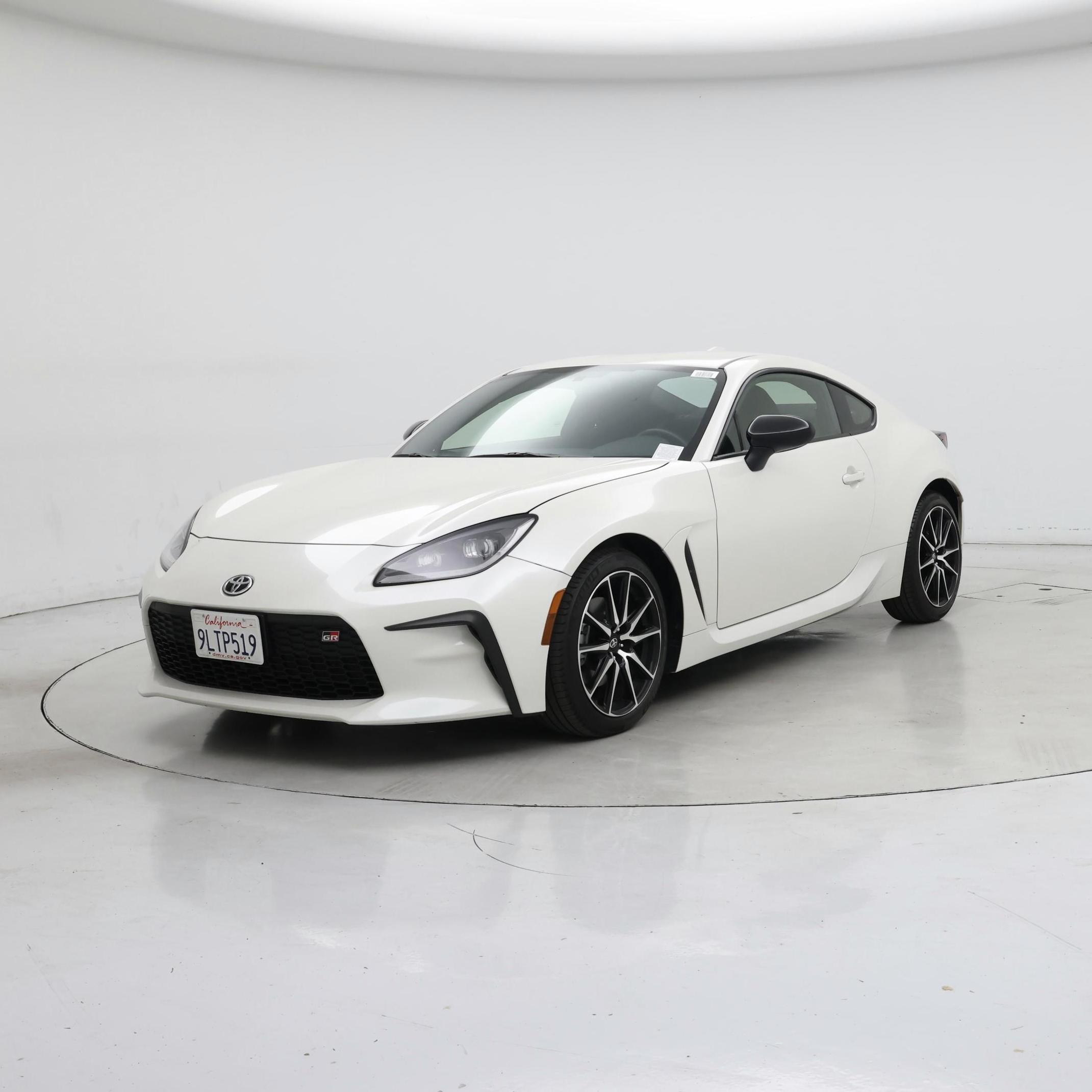 Thumbnail: 2024 Toyota GR86 - 4