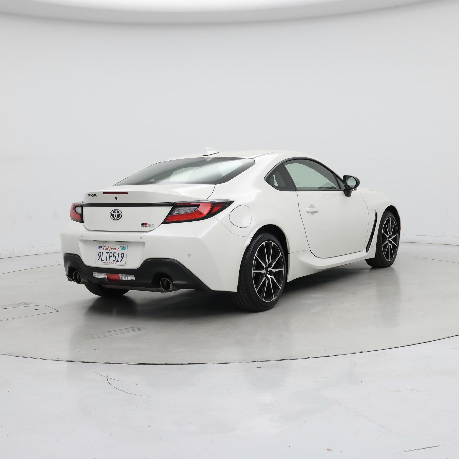 Thumbnail: 2024 Toyota GR86 - 8