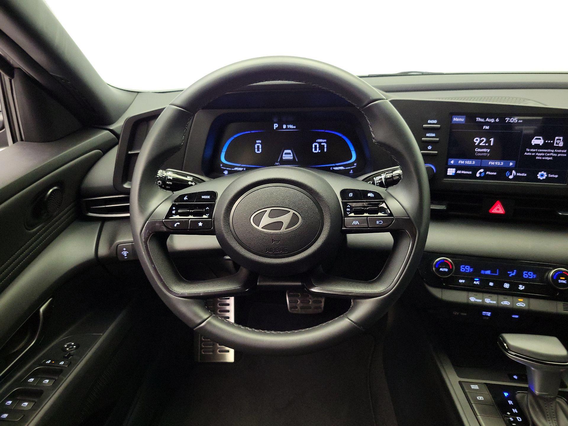 Thumbnail: 2025 Hyundai Elantra - 10