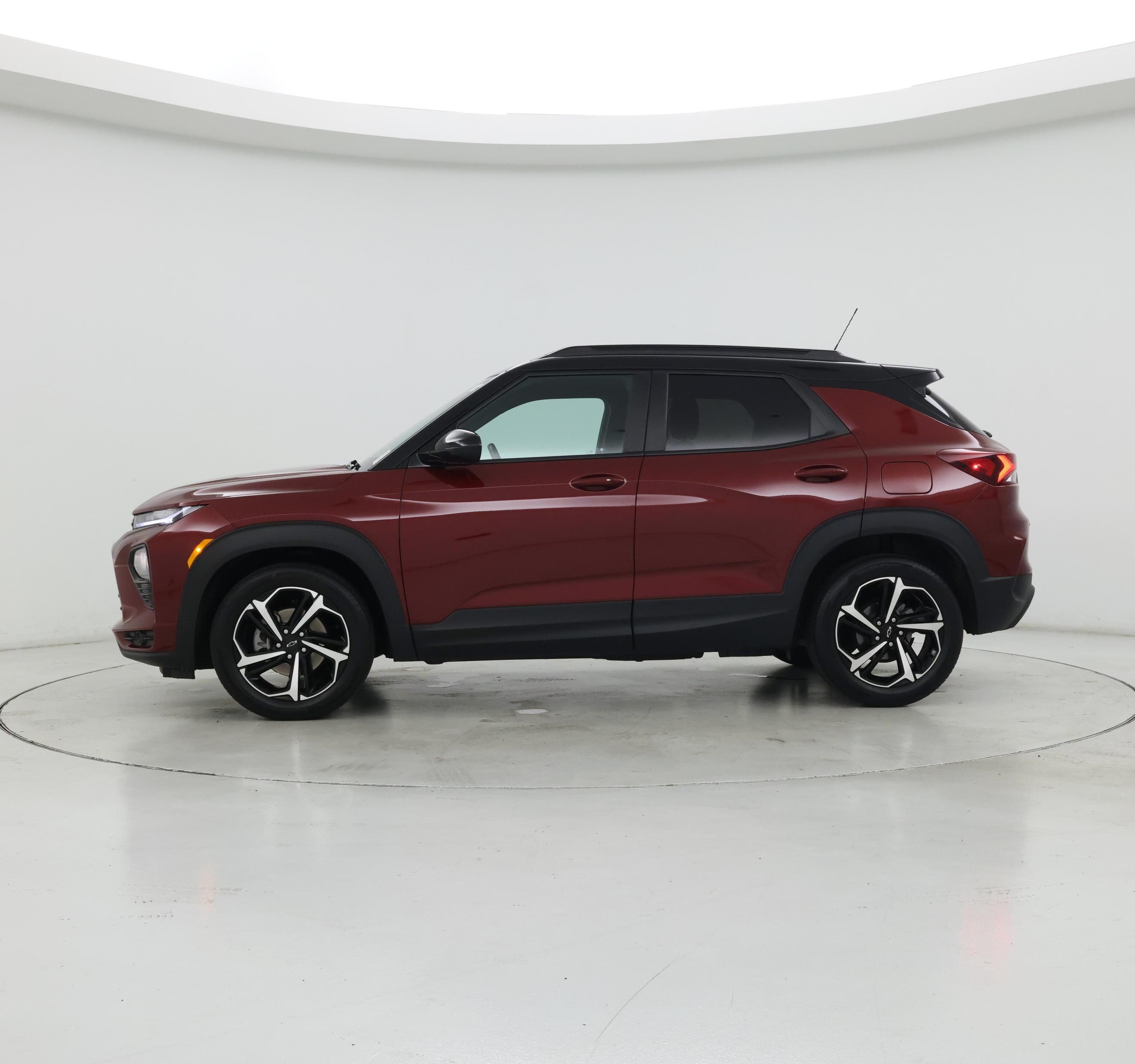 Thumbnail: 2023 Chevrolet TrailBlazer - 3