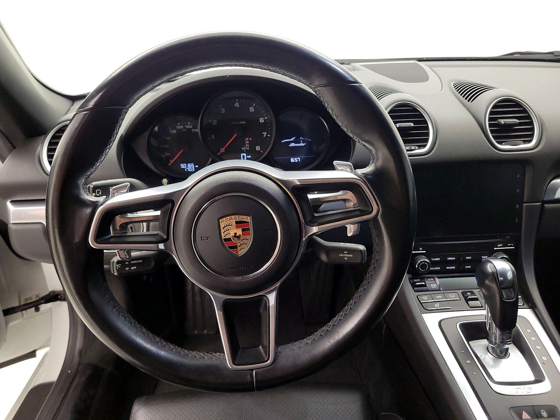 Thumbnail: 2019 Porsche 718 Boxster - 10