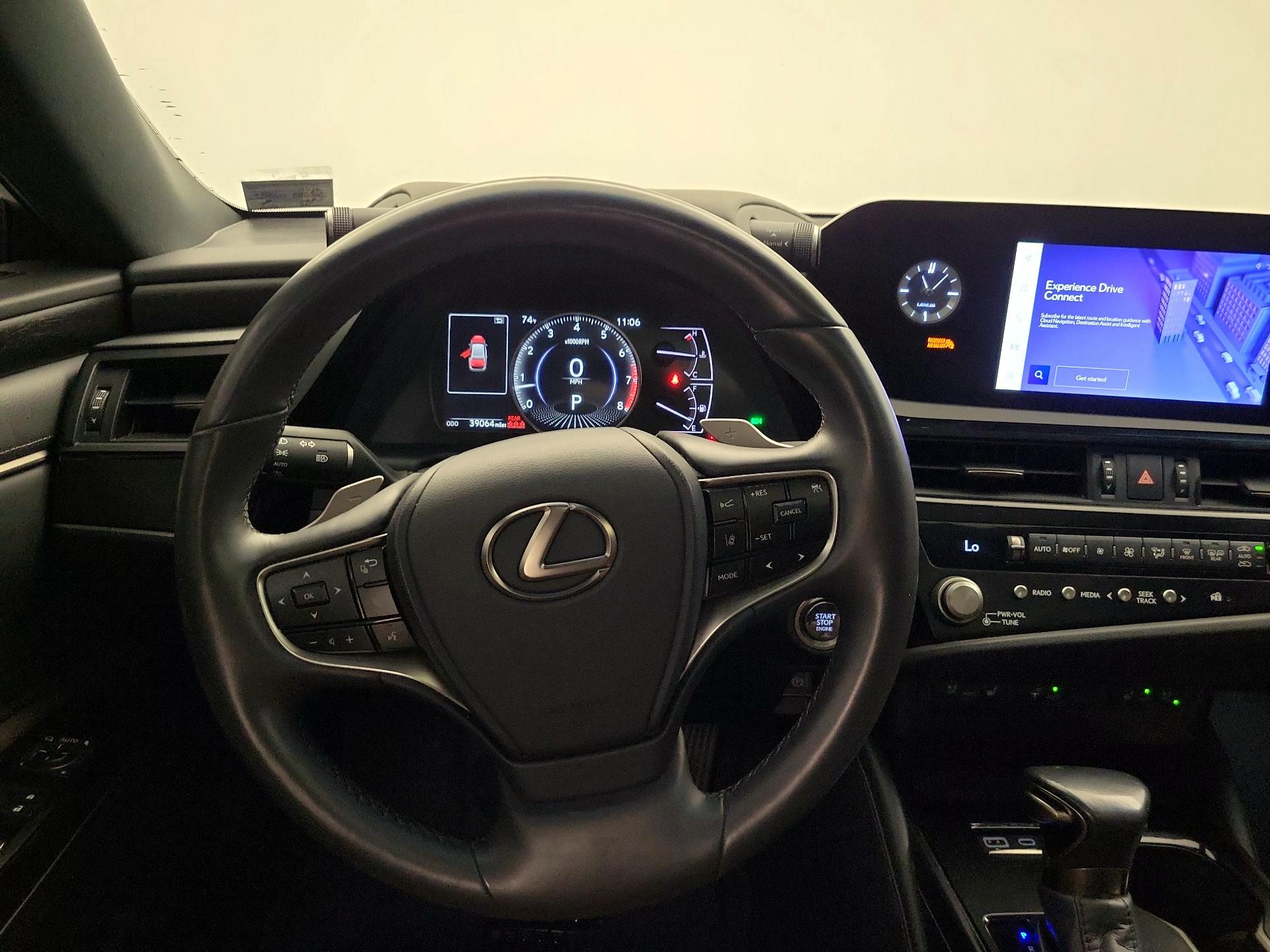 Thumbnail: 2023 Lexus ES - 10