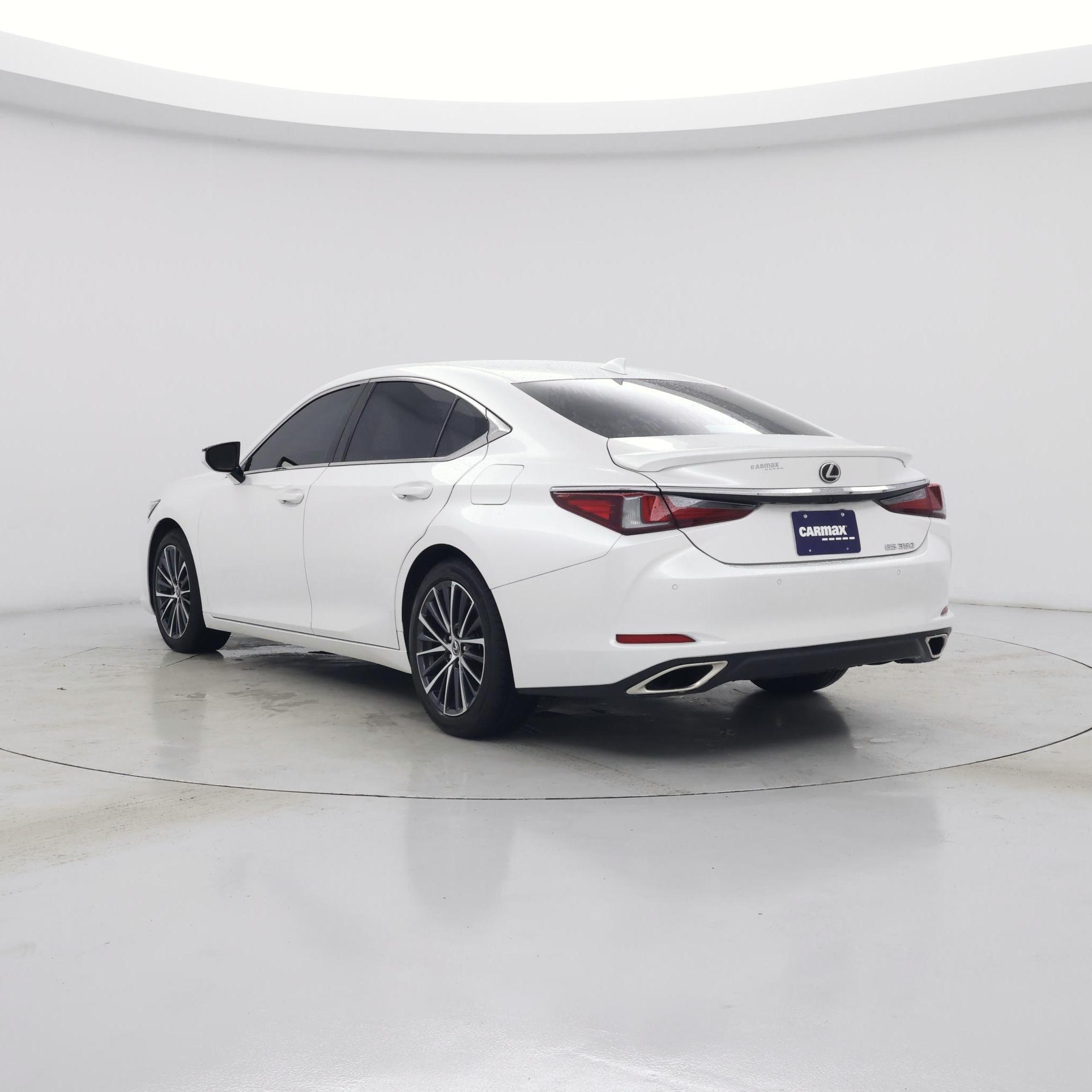 Thumbnail: 2023 Lexus ES - 2