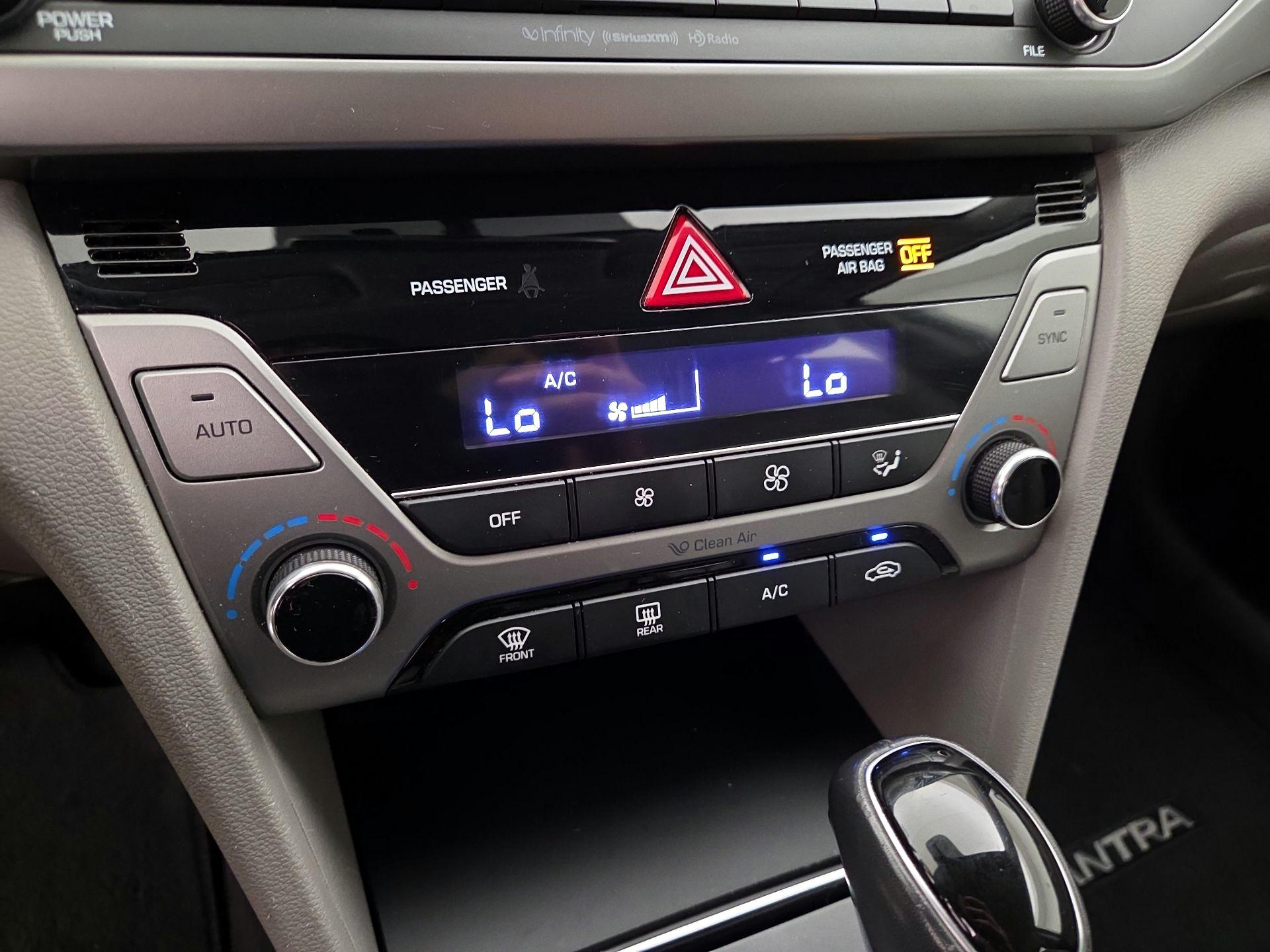 Thumbnail: 2017 Hyundai Elantra - 16