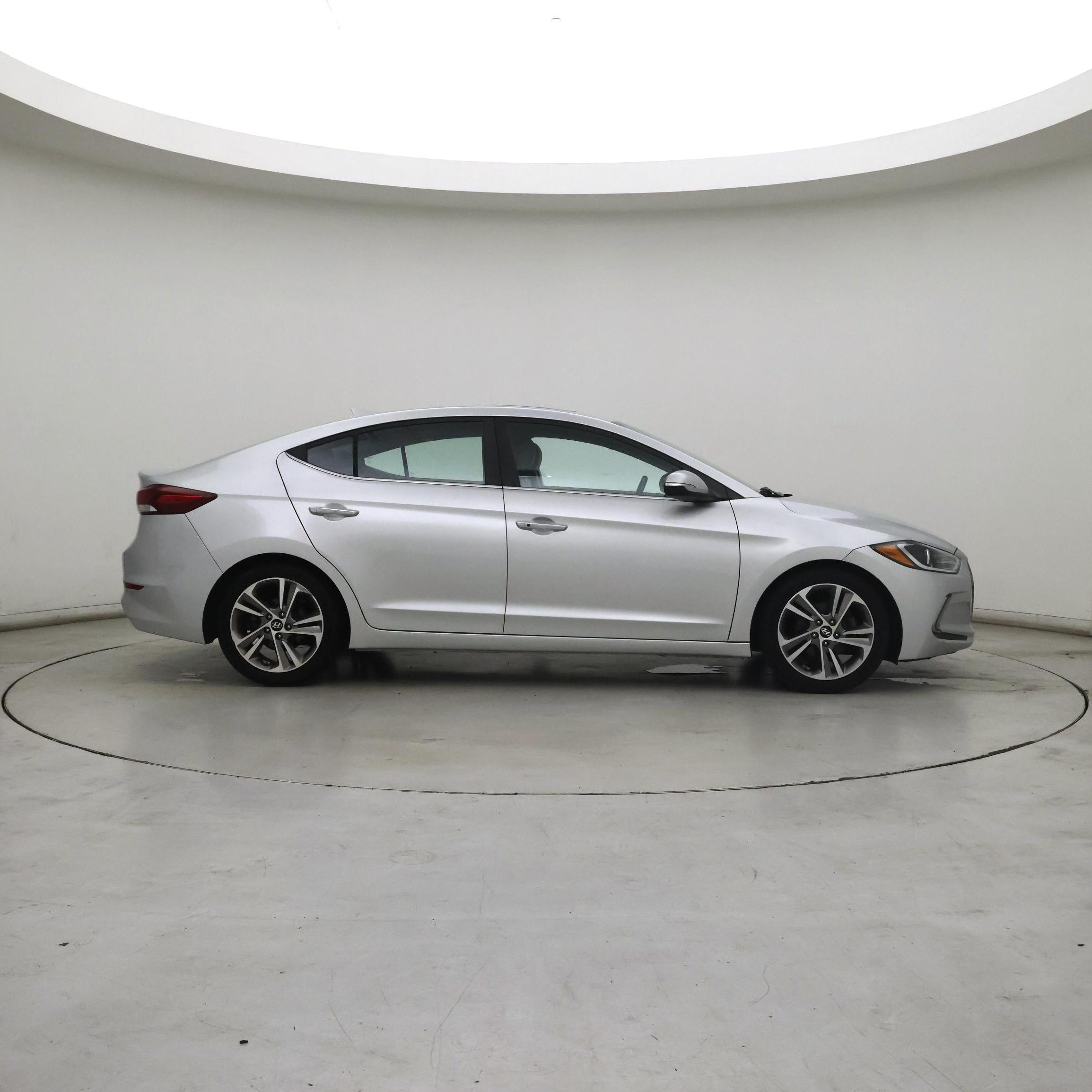 Thumbnail: 2017 Hyundai Elantra - 7