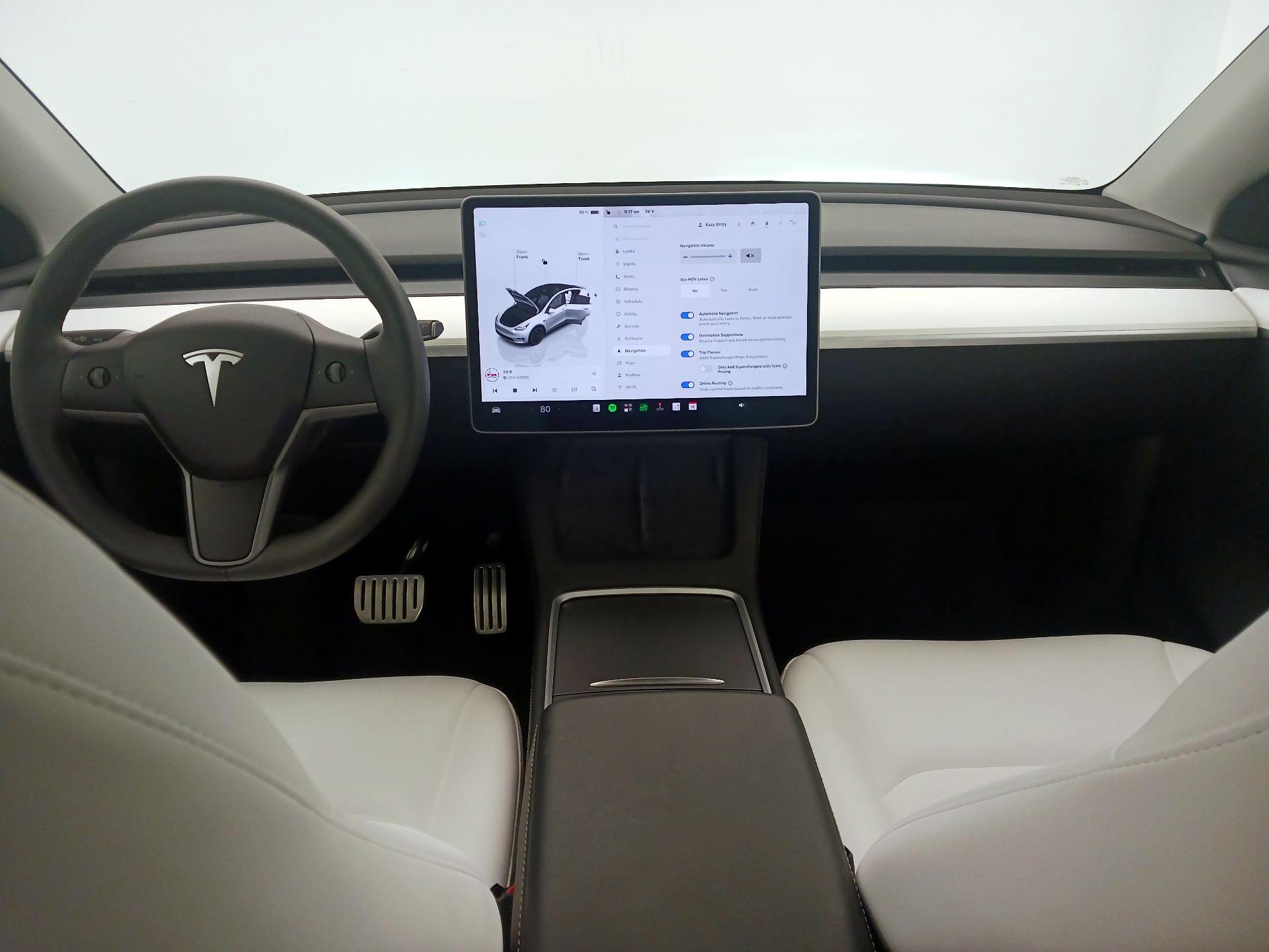 Thumbnail: 2024 Tesla Model Y - 9
