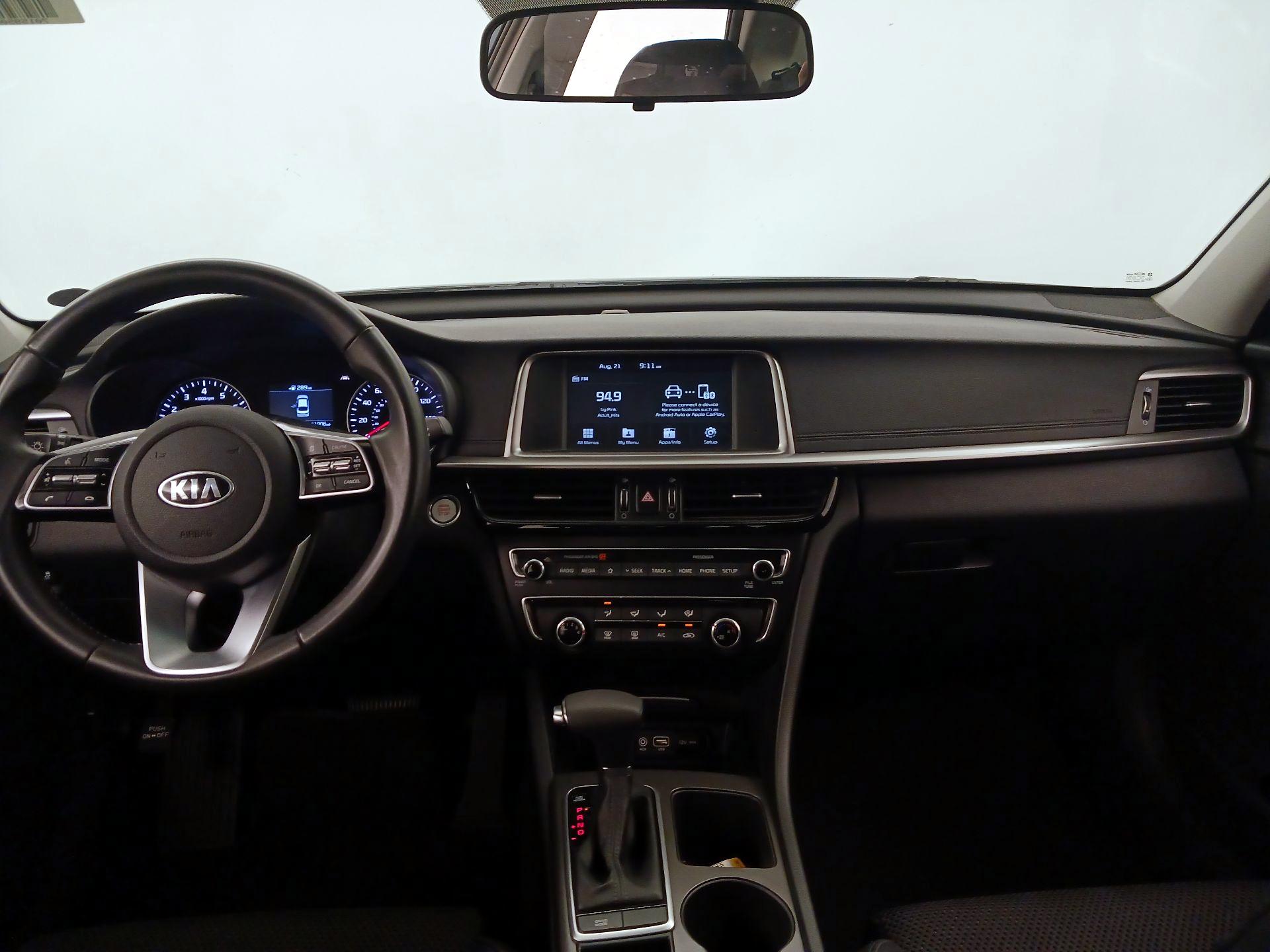 Thumbnail: 2020 Kia Optima - 9