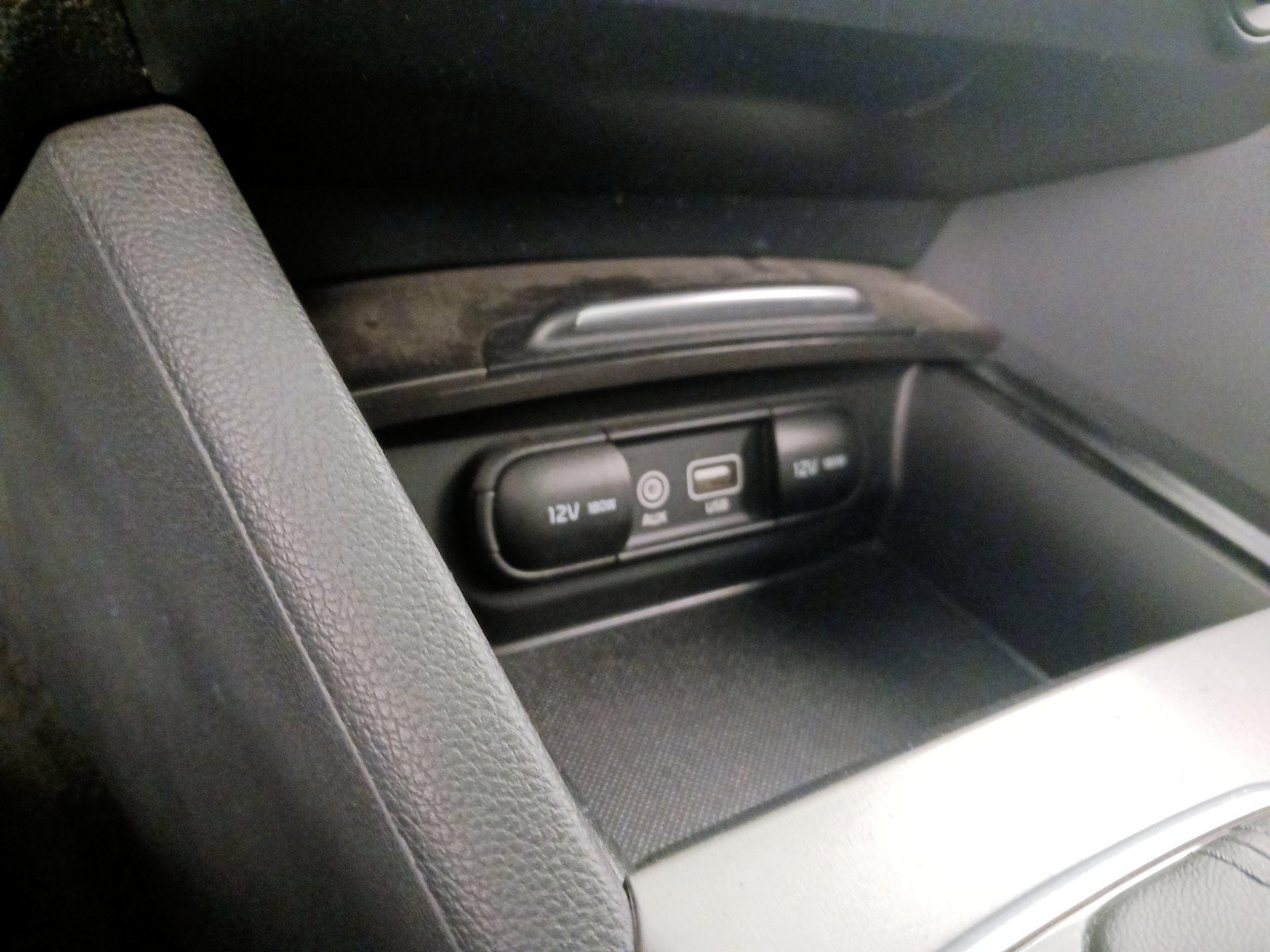 Thumbnail: 2020 Kia Optima - 19