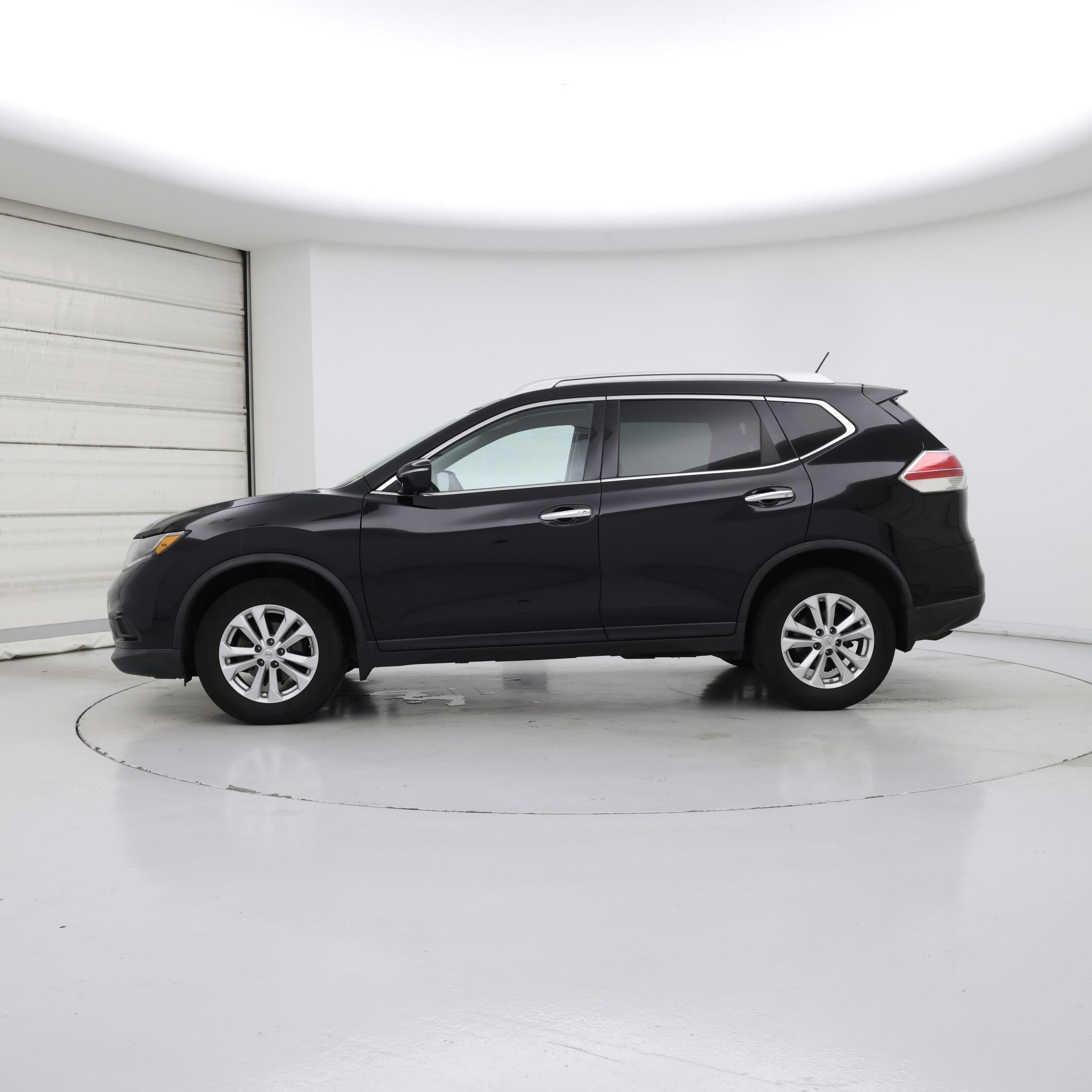 Thumbnail: 2015 Nissan Rogue - 3