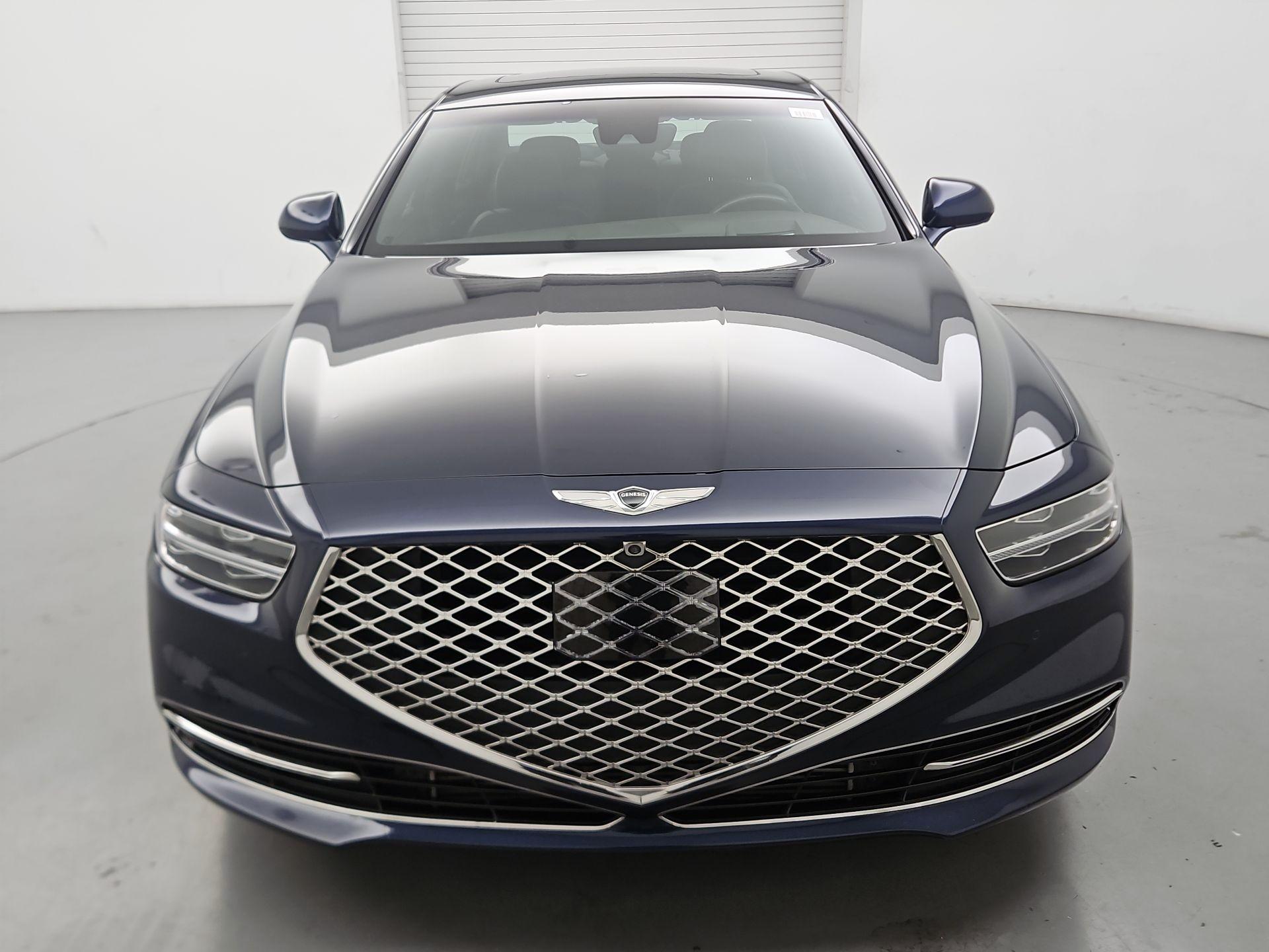 Thumbnail: 2021 Genesis G90 - 2