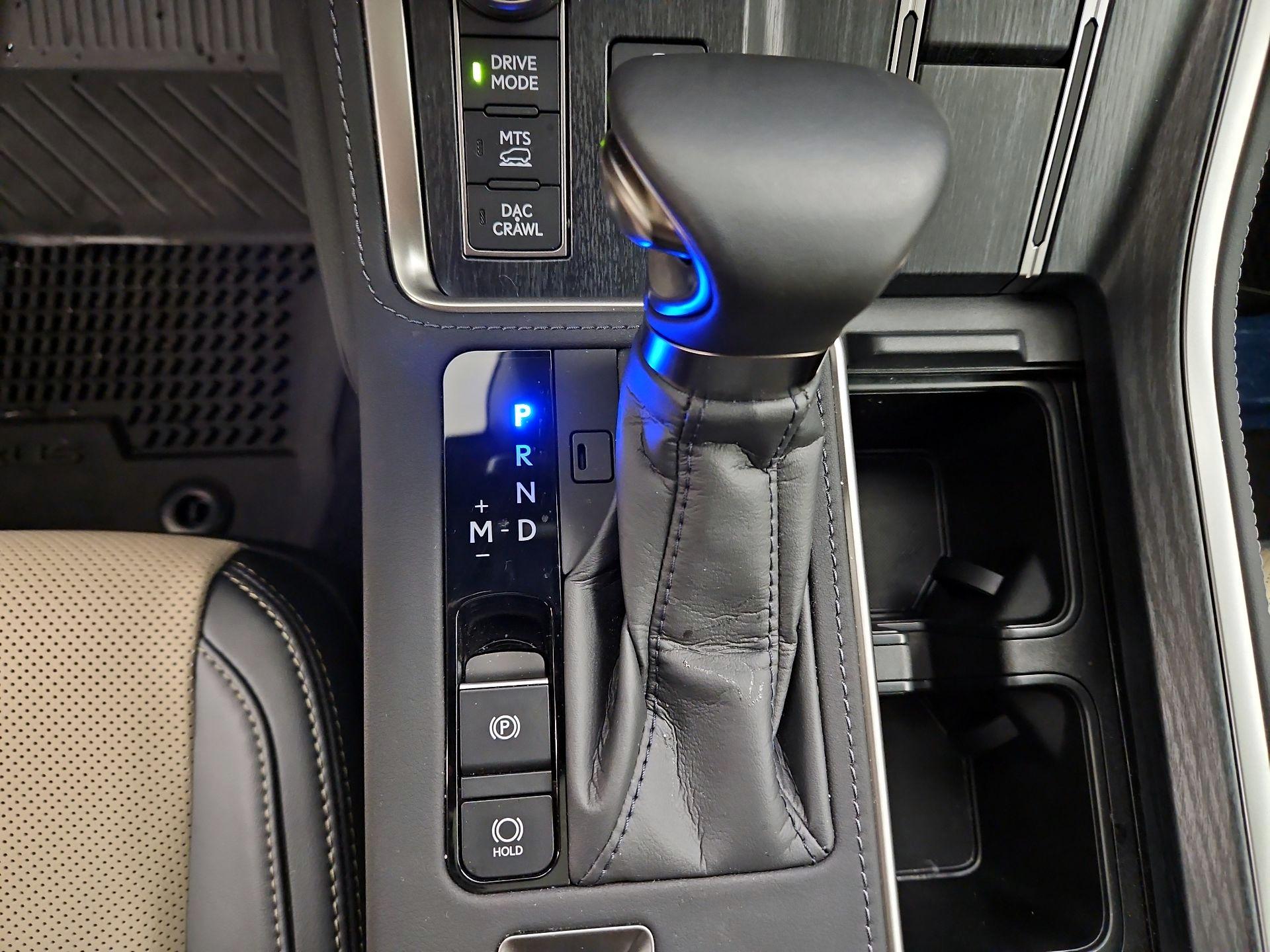 Thumbnail: 2025 Lexus GX - 17