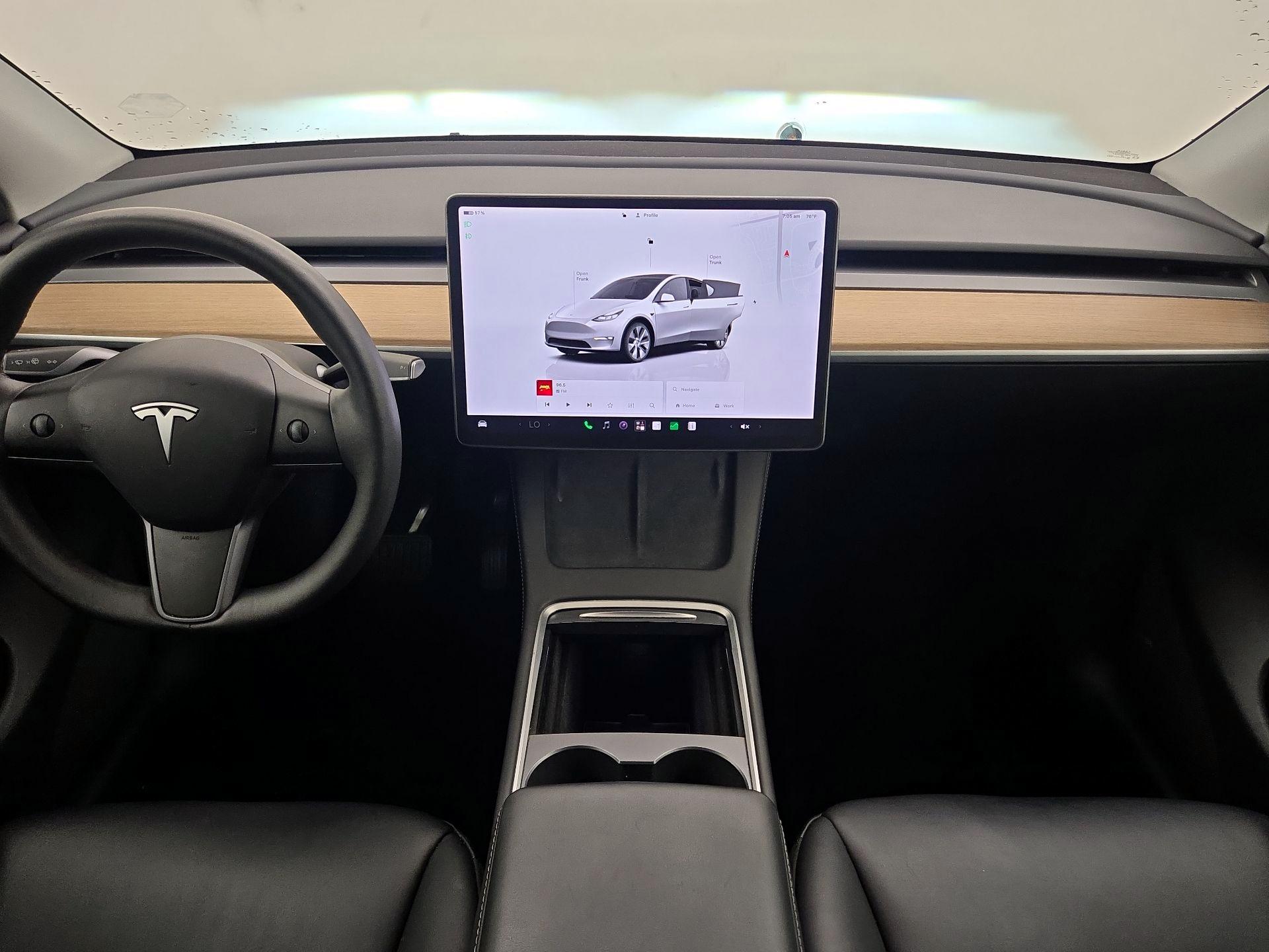 Thumbnail: 2023 Tesla Model Y - 9