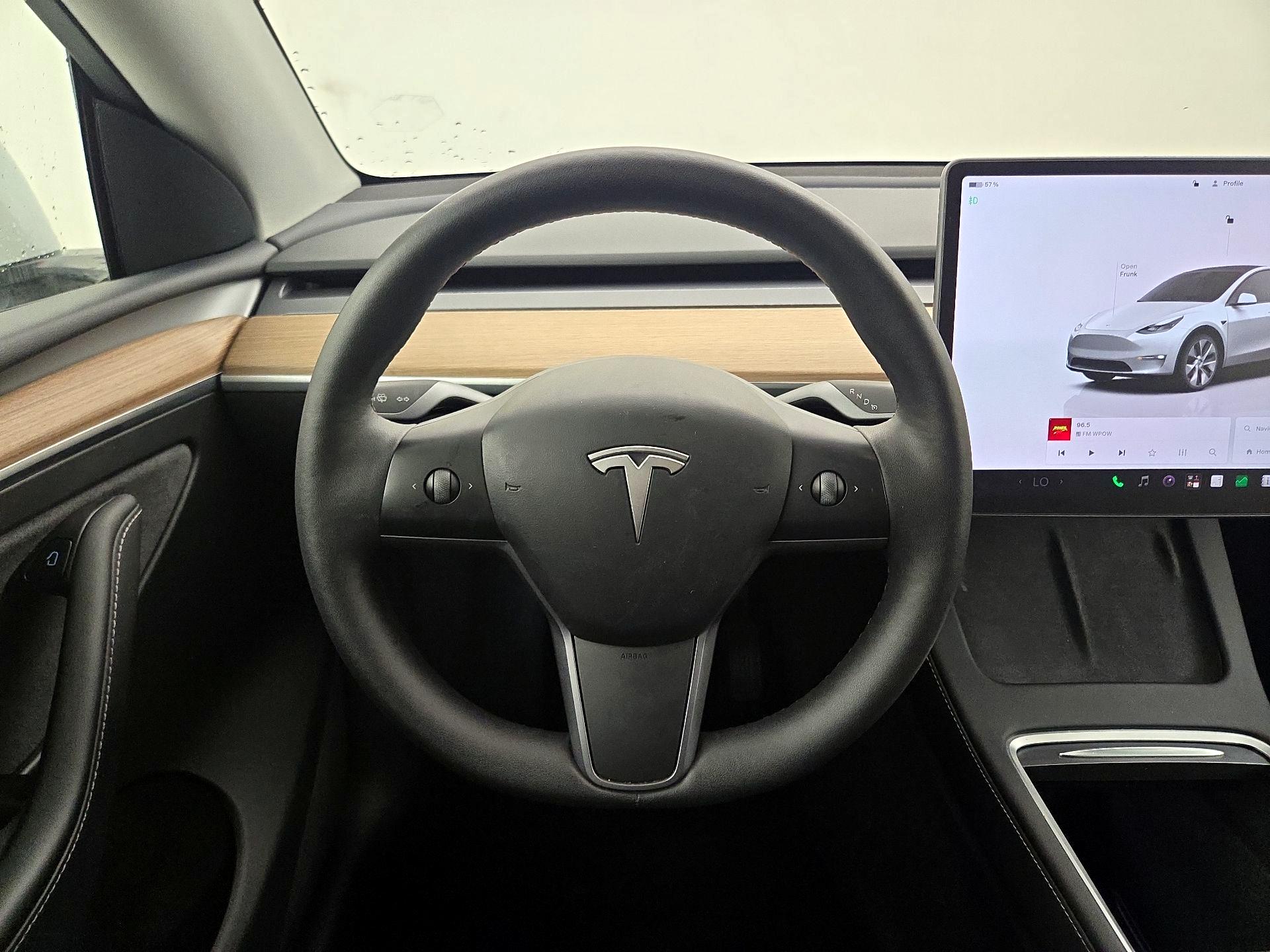 Thumbnail: 2023 Tesla Model Y - 10