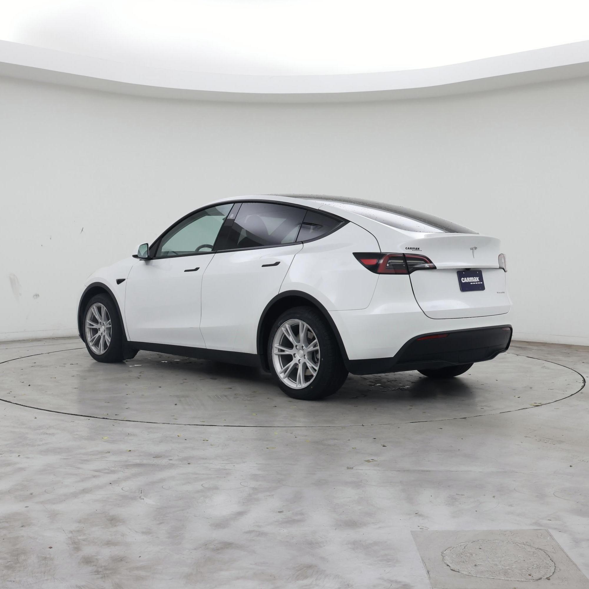 Thumbnail: 2023 Tesla Model Y - 2