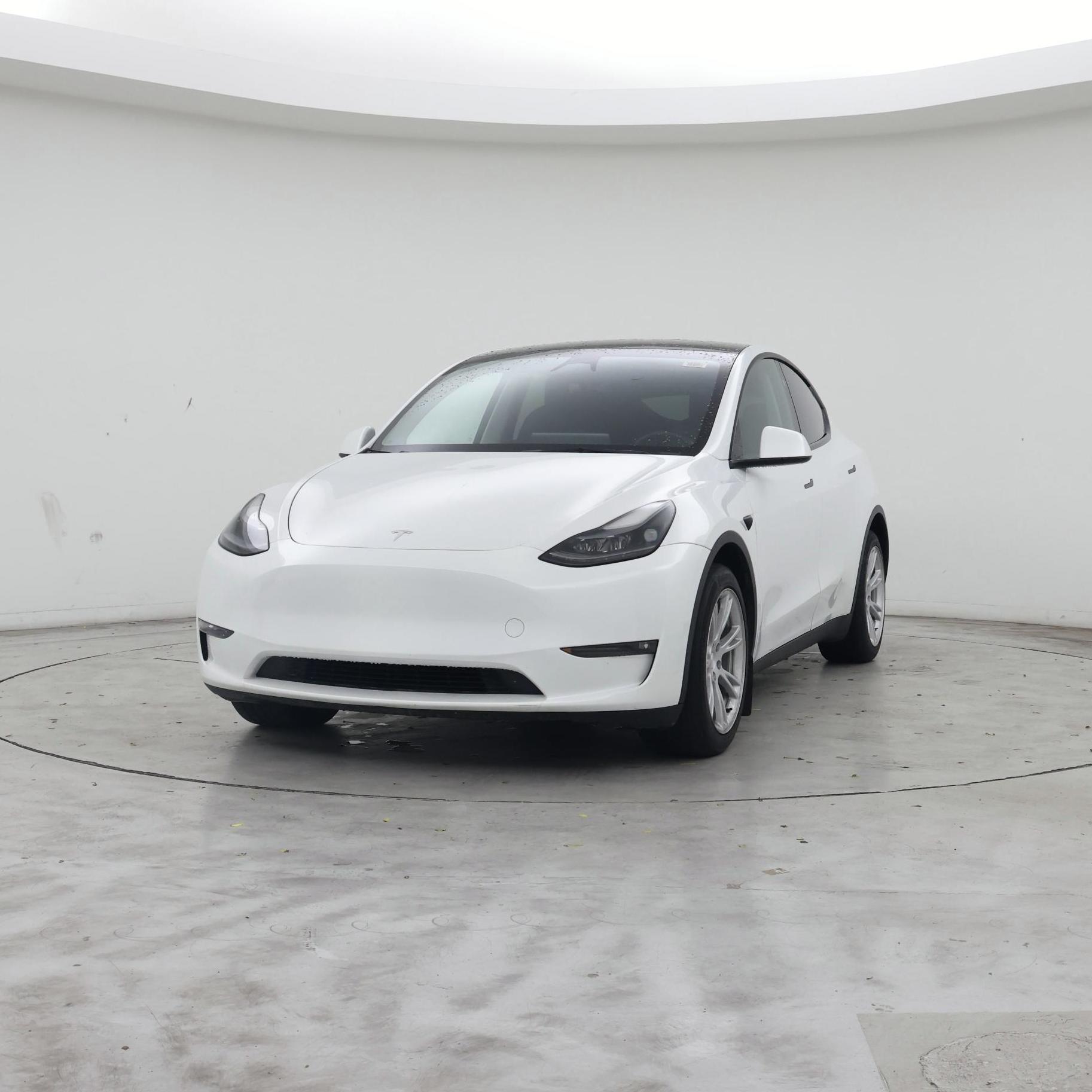 Thumbnail: 2023 Tesla Model Y - 4