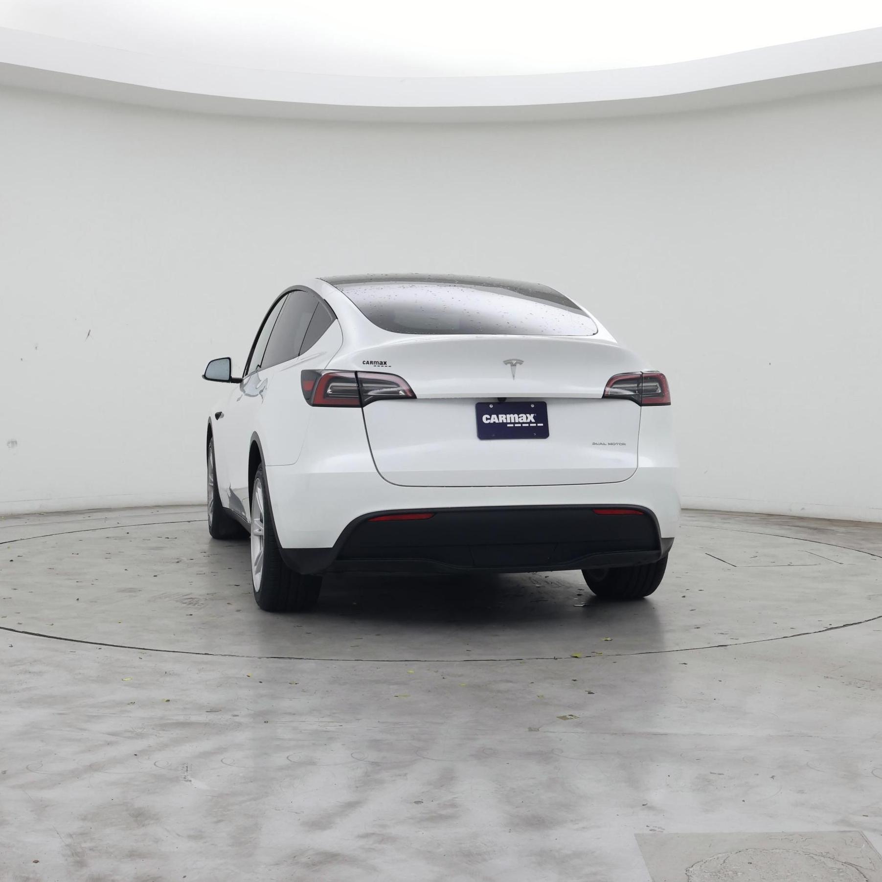 Thumbnail: 2023 Tesla Model Y - 6