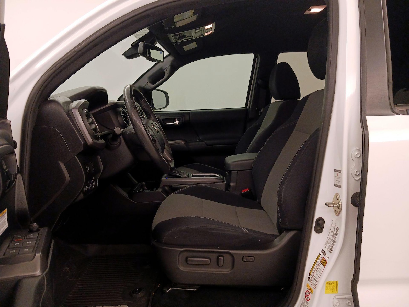 2020 Toyota Tacoma TRD Off Road - Photo 12
