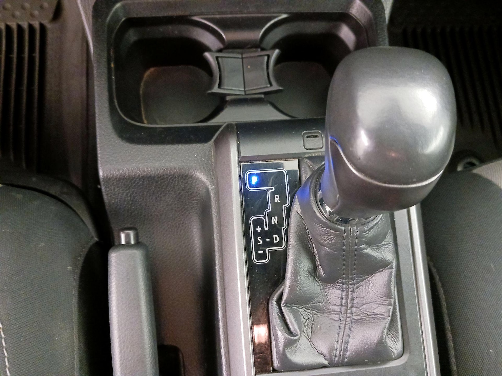 2020 Toyota Tacoma TRD Off Road - Photo 18