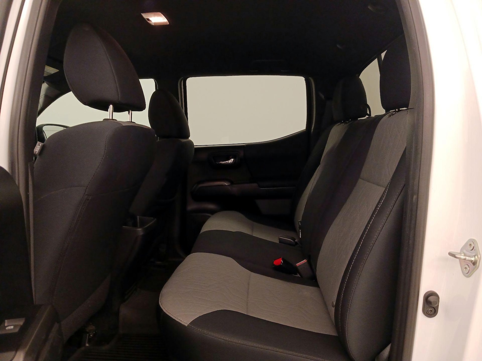 2020 Toyota Tacoma TRD Off Road - Photo 19