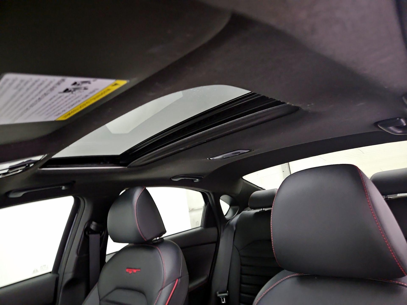2021 Kia Forte GT - Photo 21