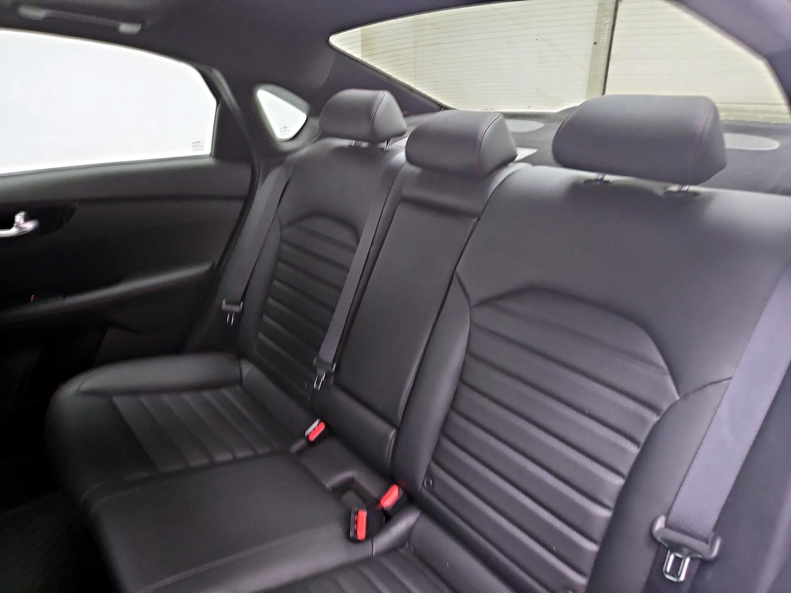 2021 Kia Forte GT - Photo 22