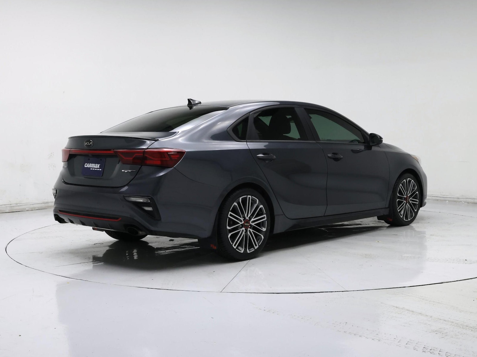 2021 Kia Forte GT - Photo 9