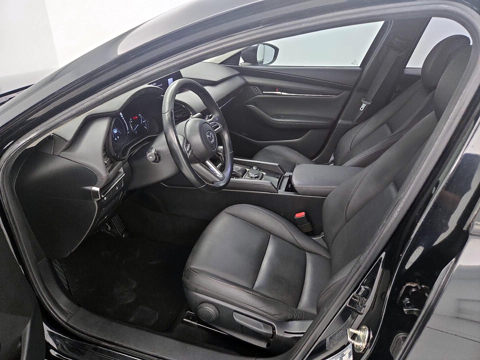 Thumbnail: 2019 Mazda Mazda3 - 11