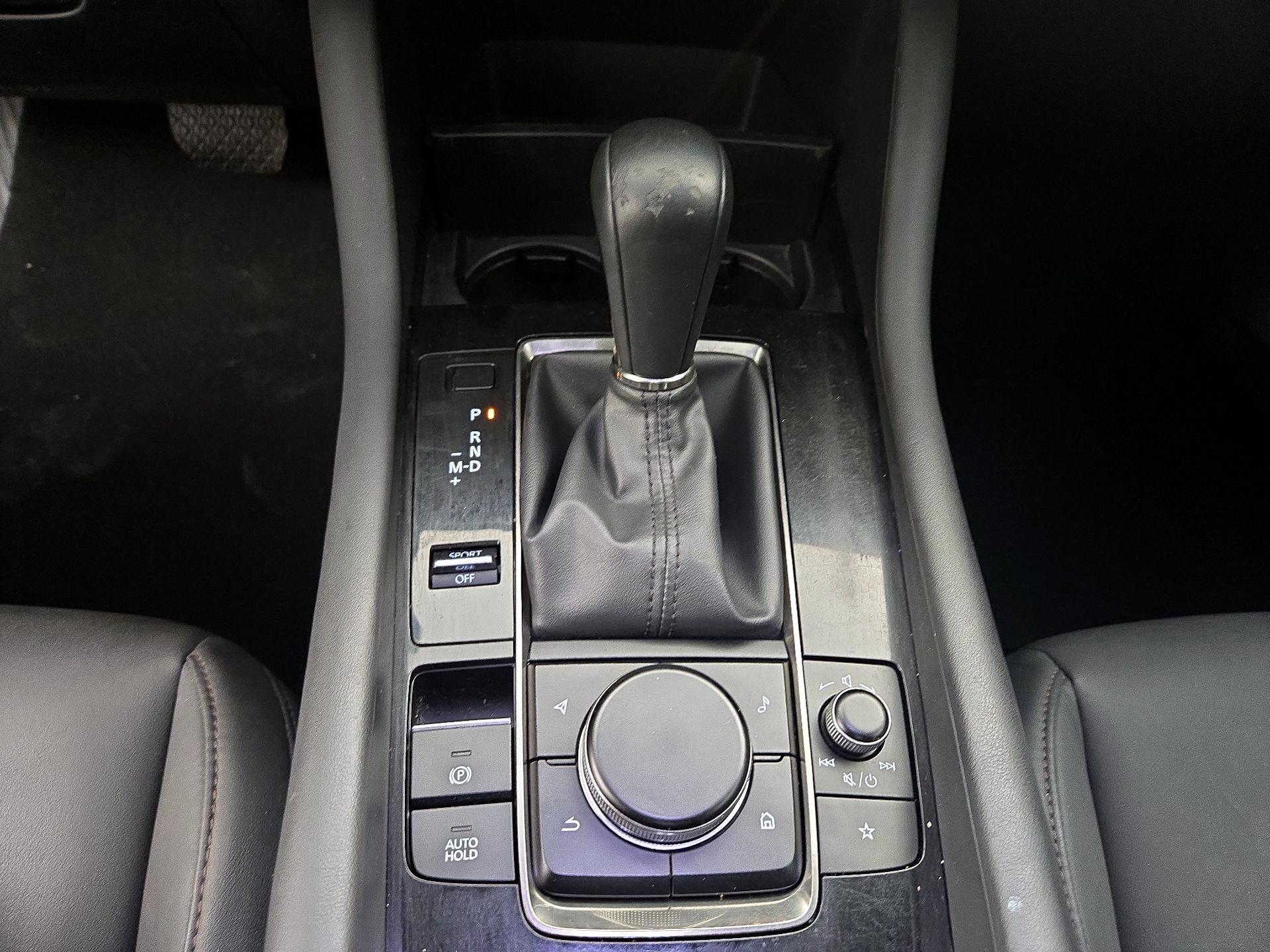 Thumbnail: 2019 Mazda Mazda3 - 17