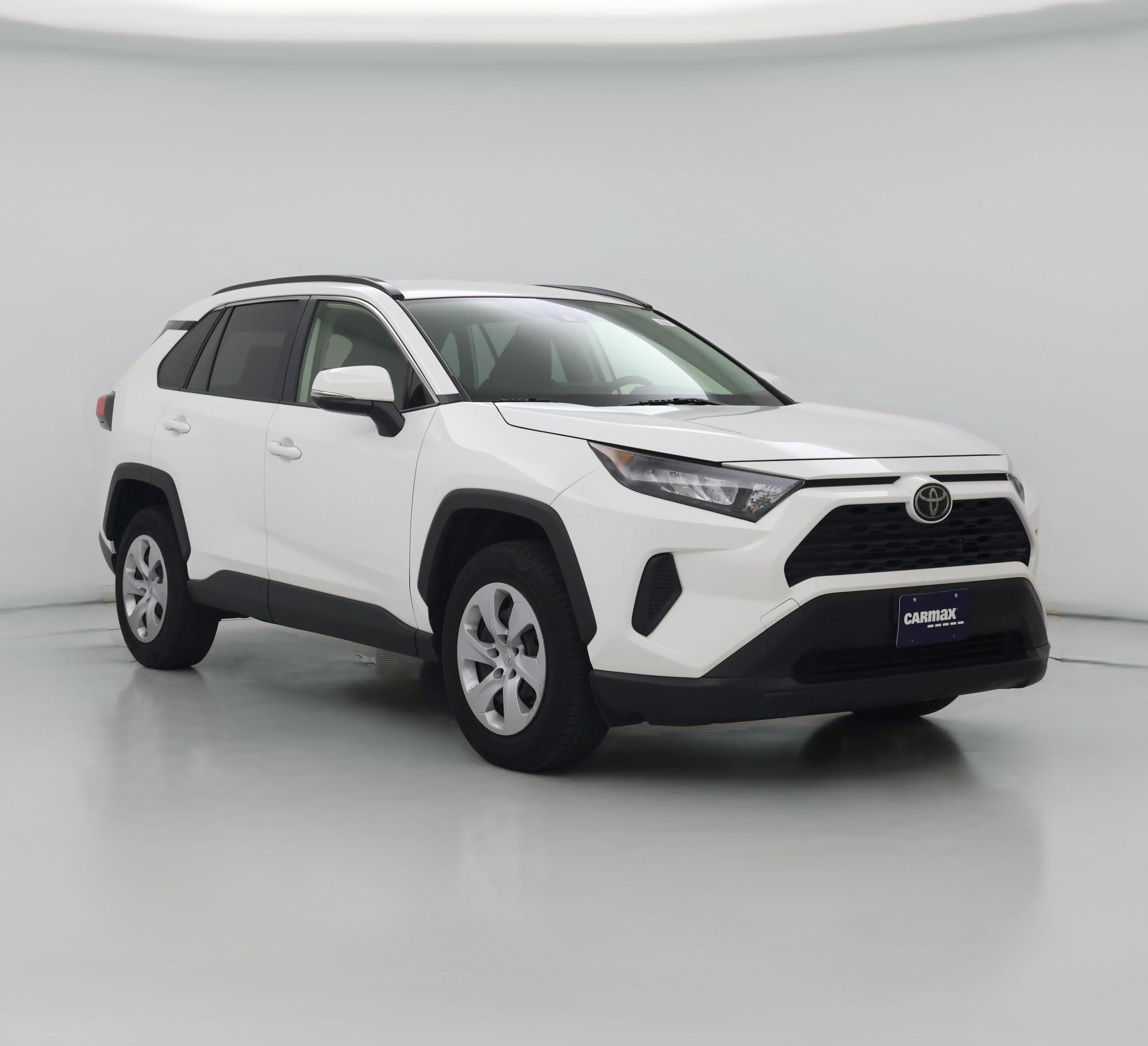 Thumbnail: 2019 Toyota RAV4 - 1