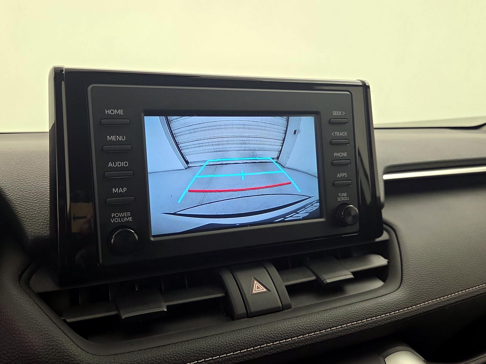 Thumbnail: 2019 Toyota RAV4 - 14